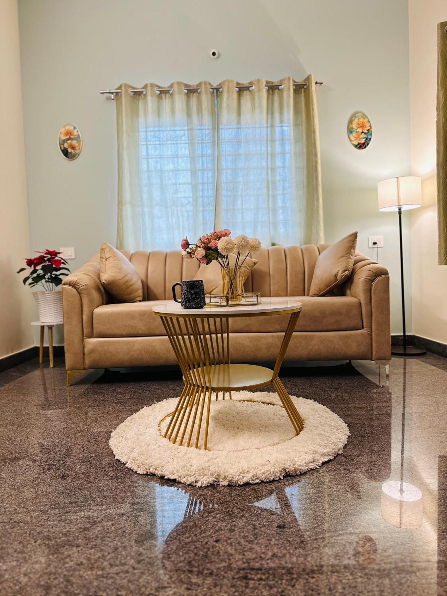 Aura, Hsr Couple Friendly 1bhk Apartment *