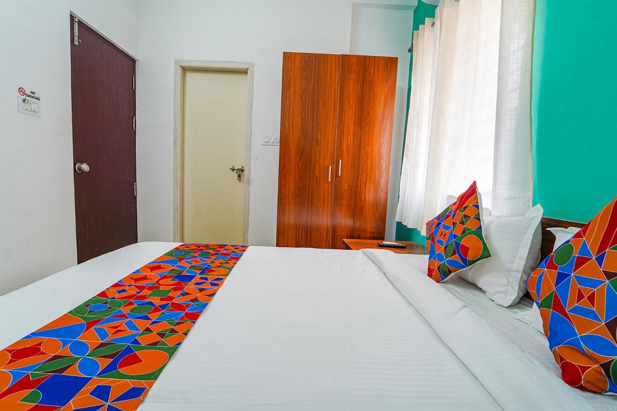 Hotel Fabhotel Metro - Nr Esi Hospital