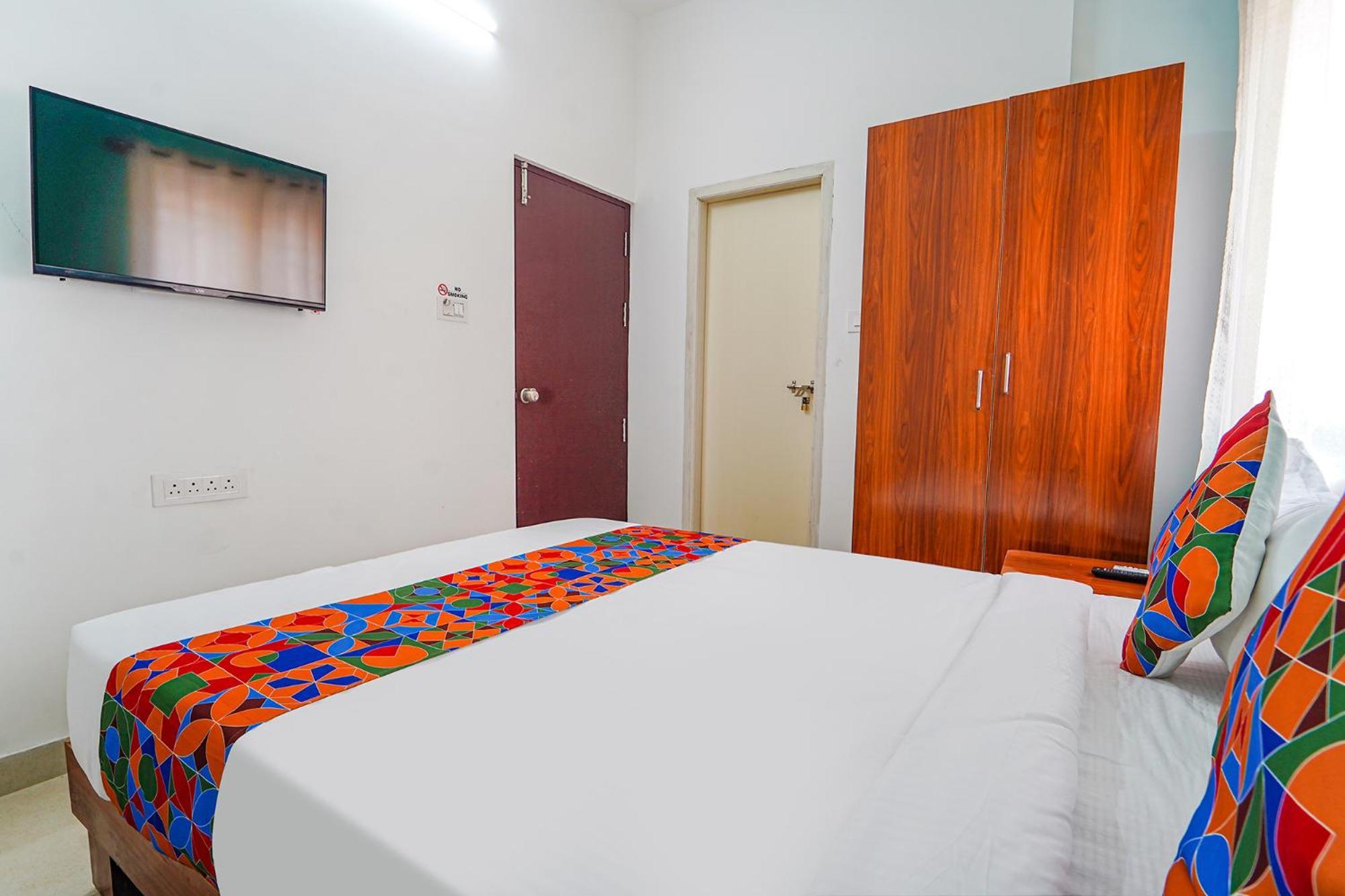 Hotel Fabhotel Metro - Nr Esi Hospital