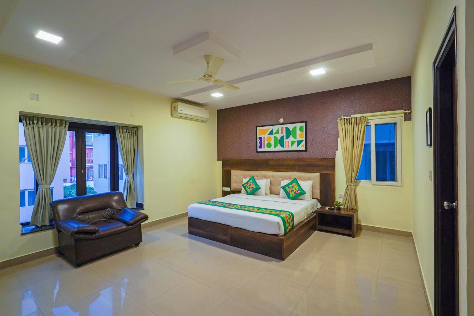 Hotel Treebo Cranberry Delight, Manyata Tech Park
