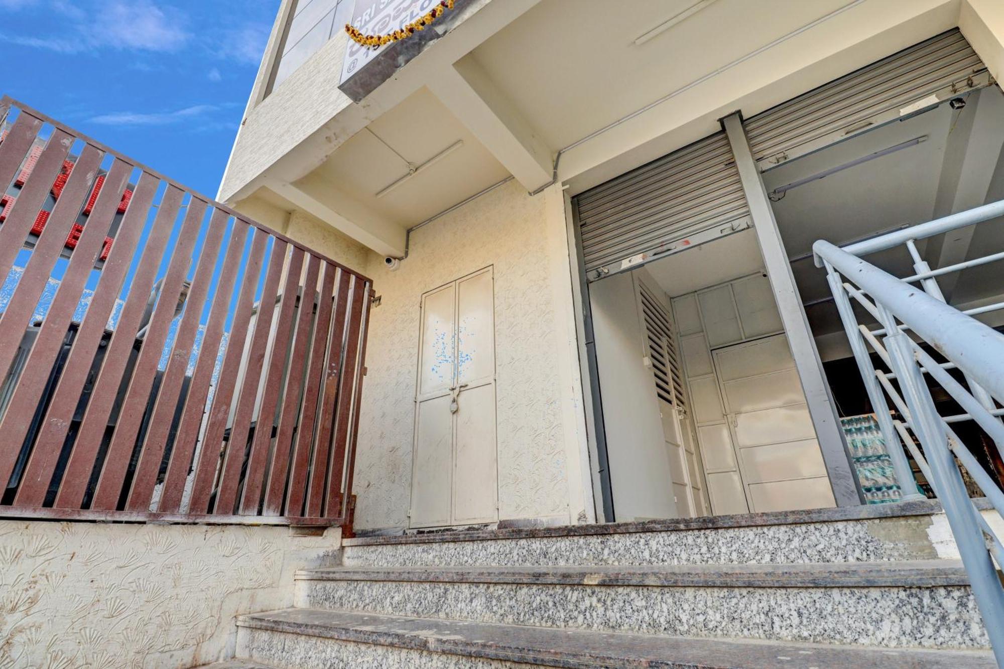 Hotel O Sri Sai Guru Comfort Bangalore