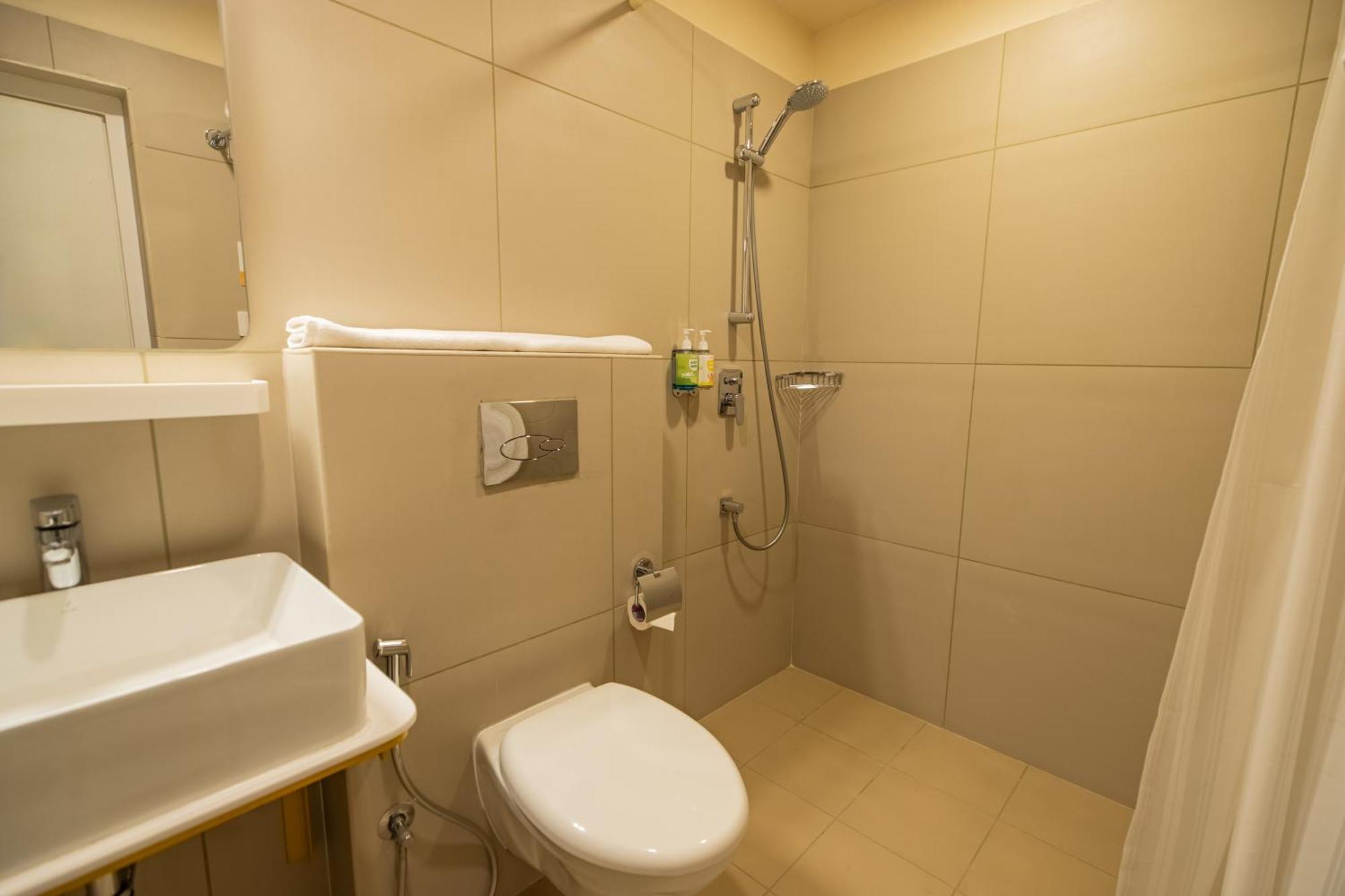 Bloom - Richmond Road Hotel 3*