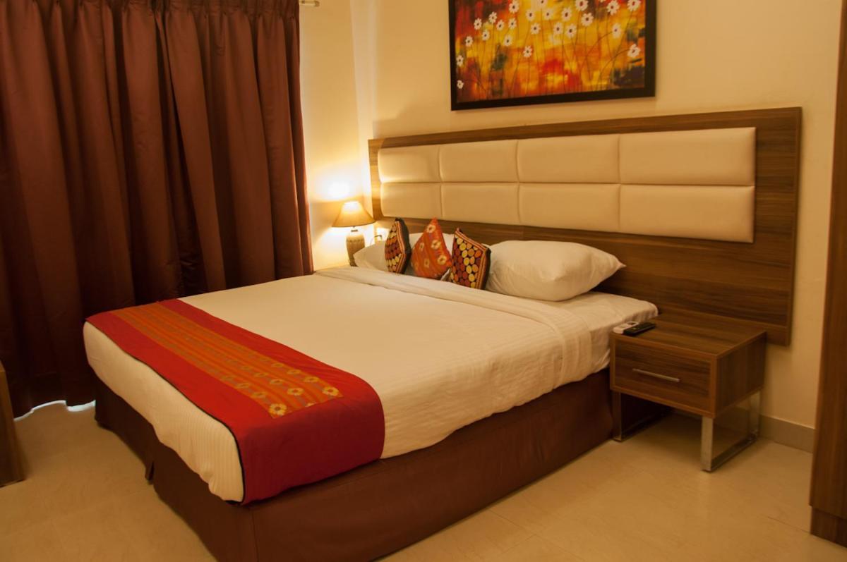 Astra Boutique - Electronics - Near Infosys * Bangalore