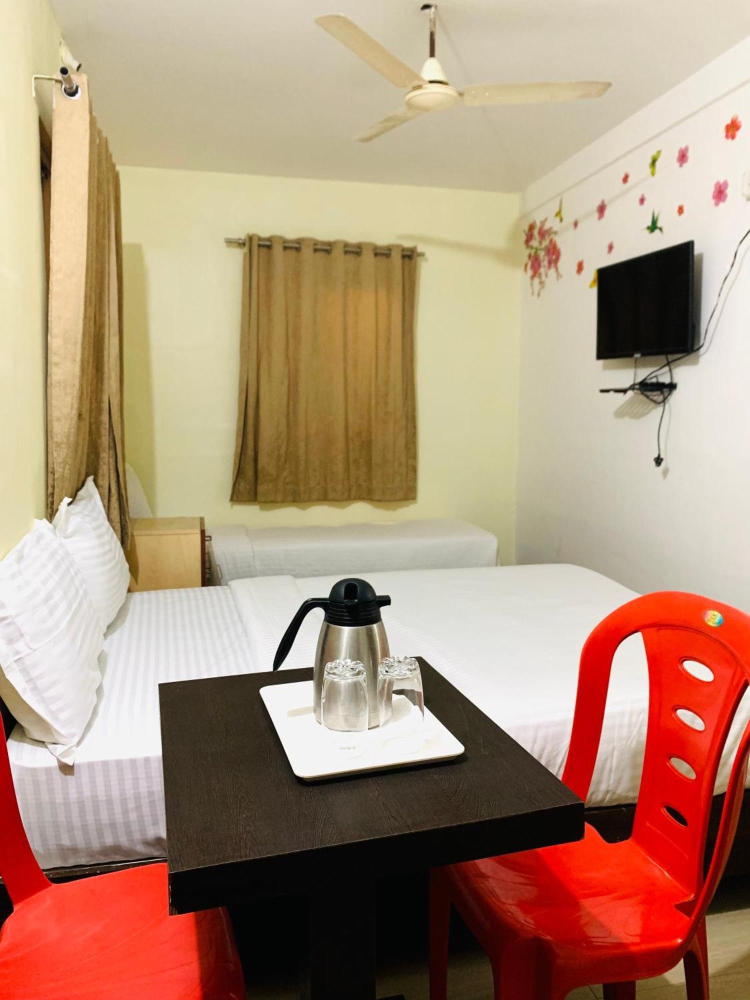 Western Silicon Hotel 2*