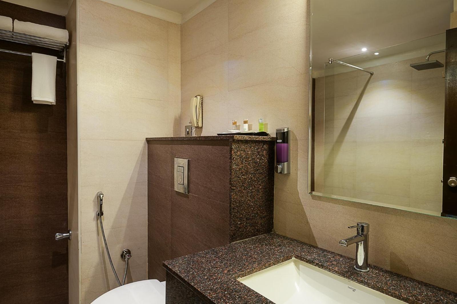 Hotel Grand Continent Malleshwaram A Sarovar Portico Affiliate 3*
