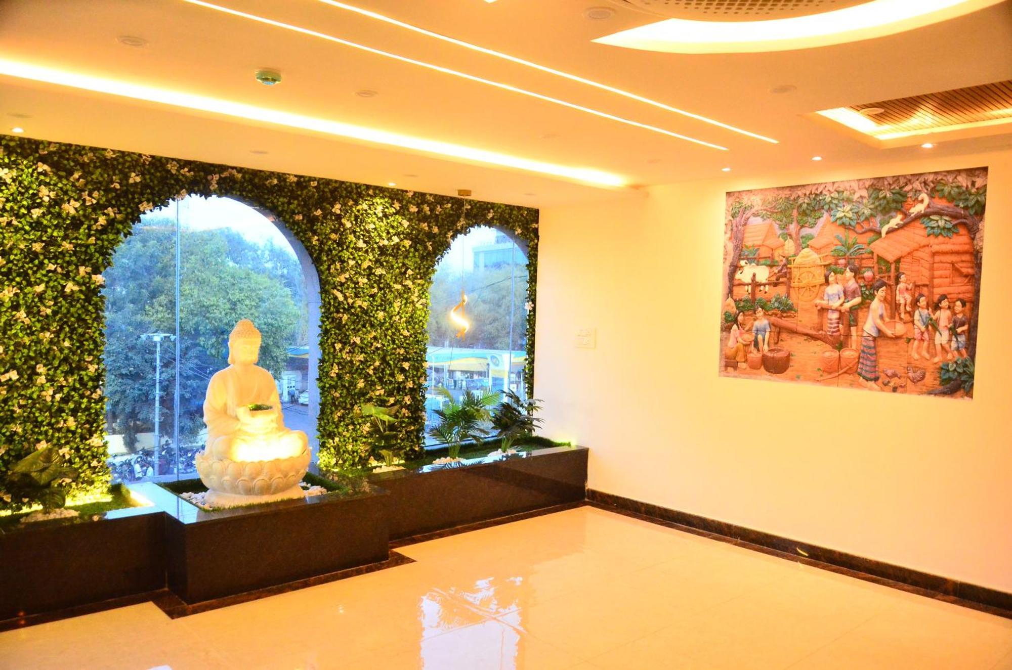 Eyrie Nest Hotel Bangalore