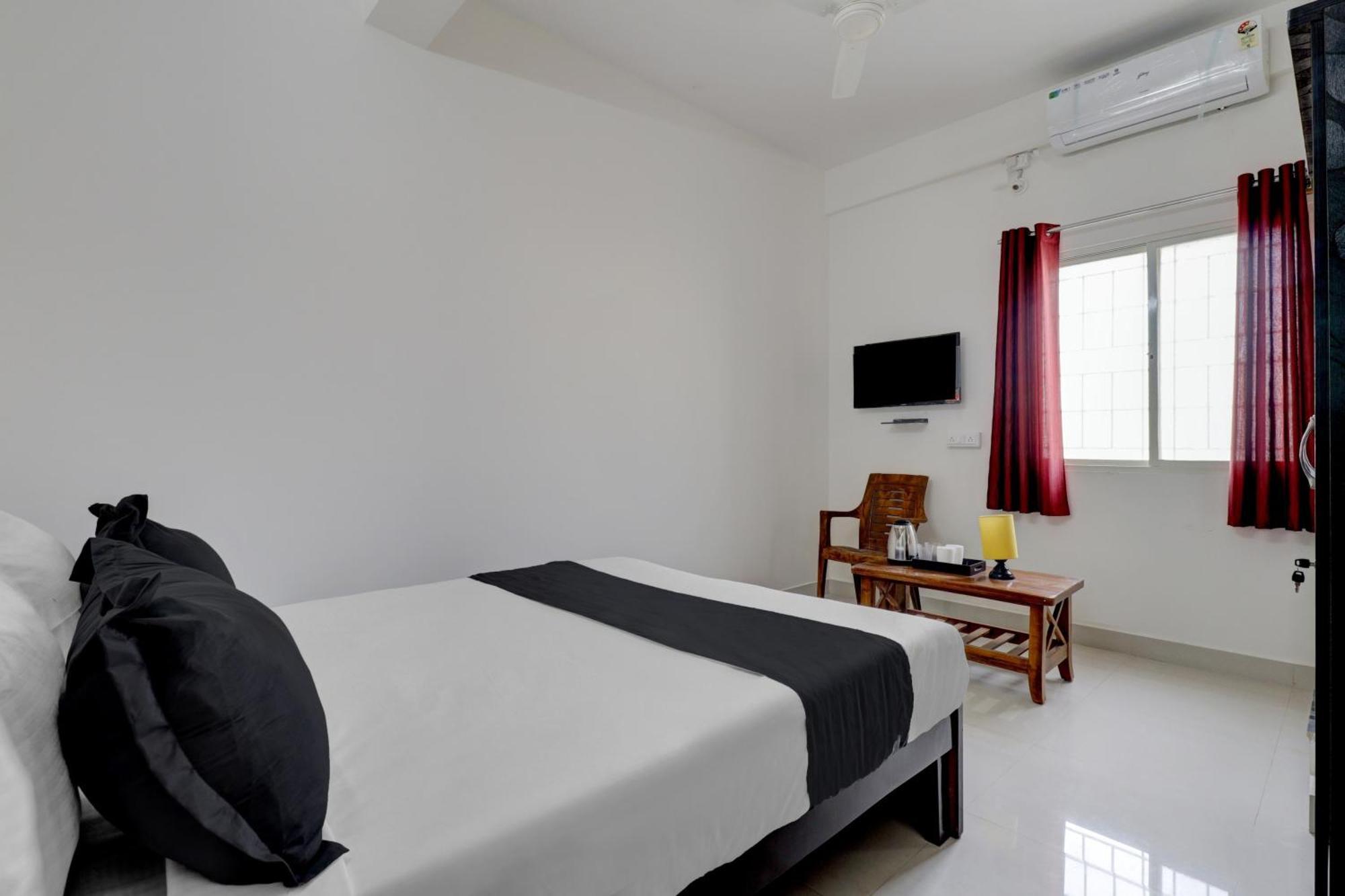 O Sri Sai Guru Comfort Hotel 4*