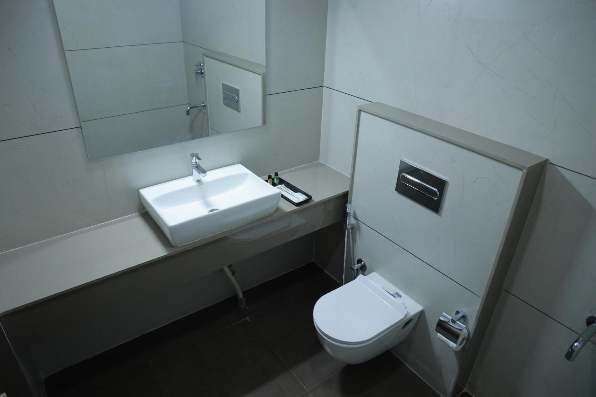 Hotel Silverkey Yelahanka Bangalore