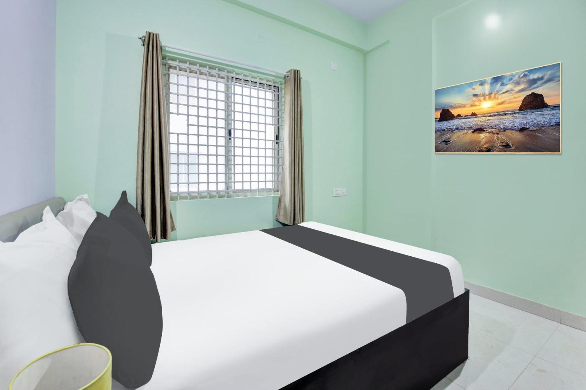 Hotel O S M Boarding And 3*