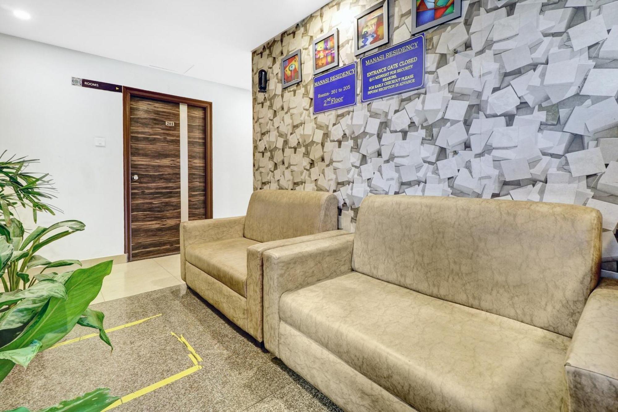 Hotel Super Collection O Manasi Residency *