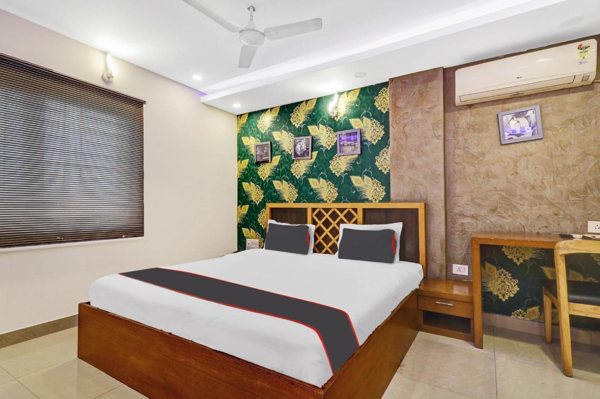 Super Collection O Manasi Residency *