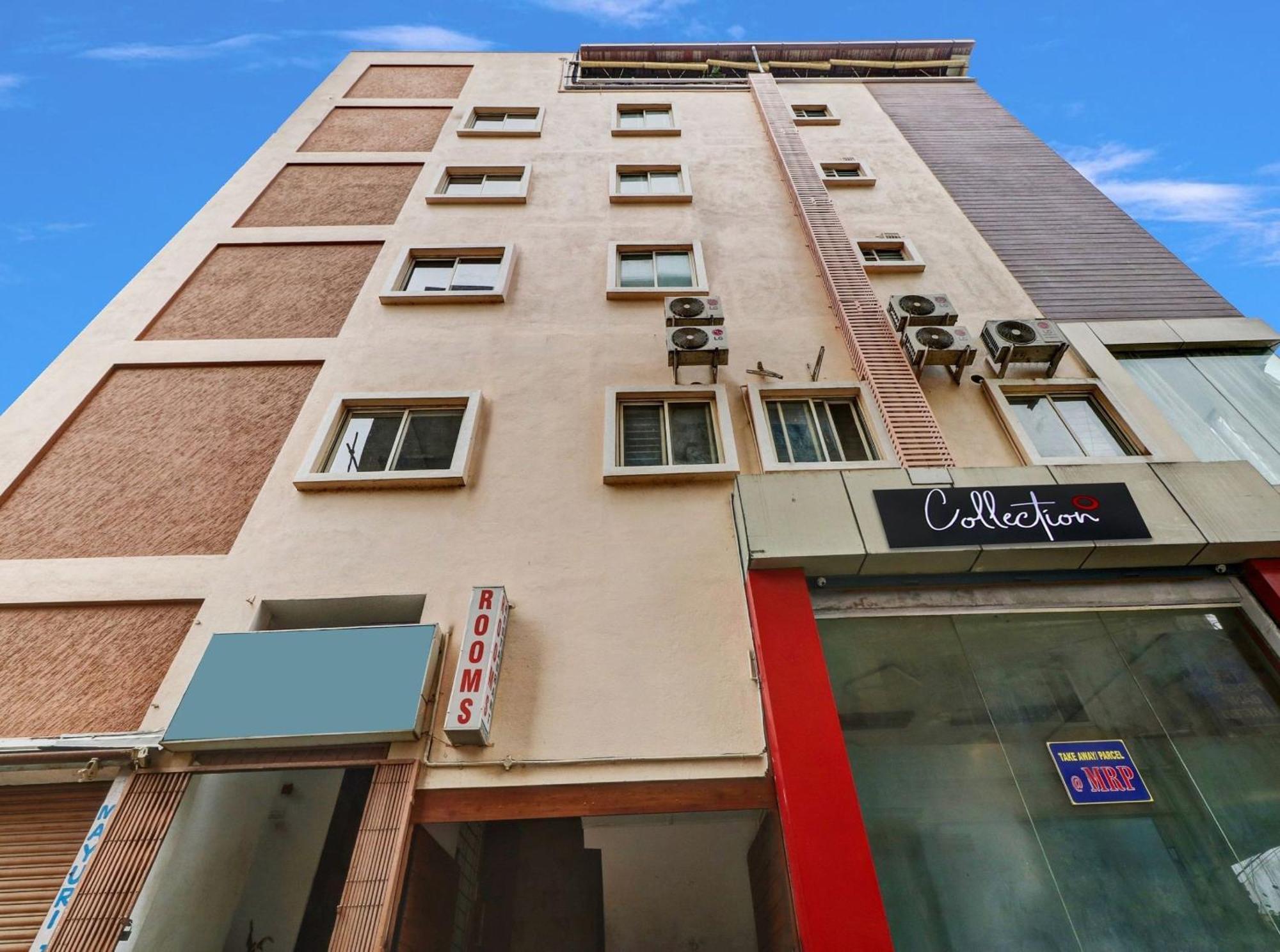 Hotel Super Collection O Manasi Residency