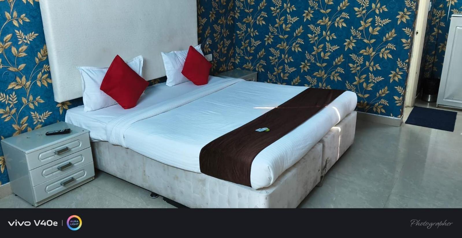 Fiesta Grand 3* Bangalore