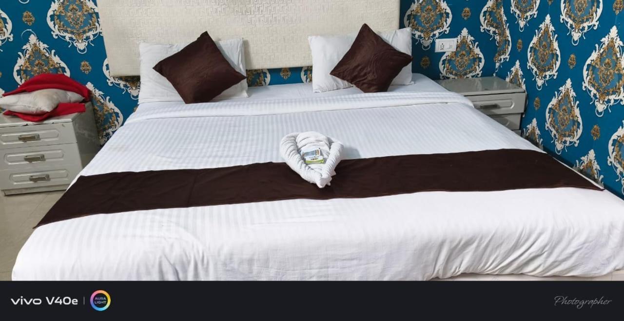 Fiesta Grand 3* Bangalore
