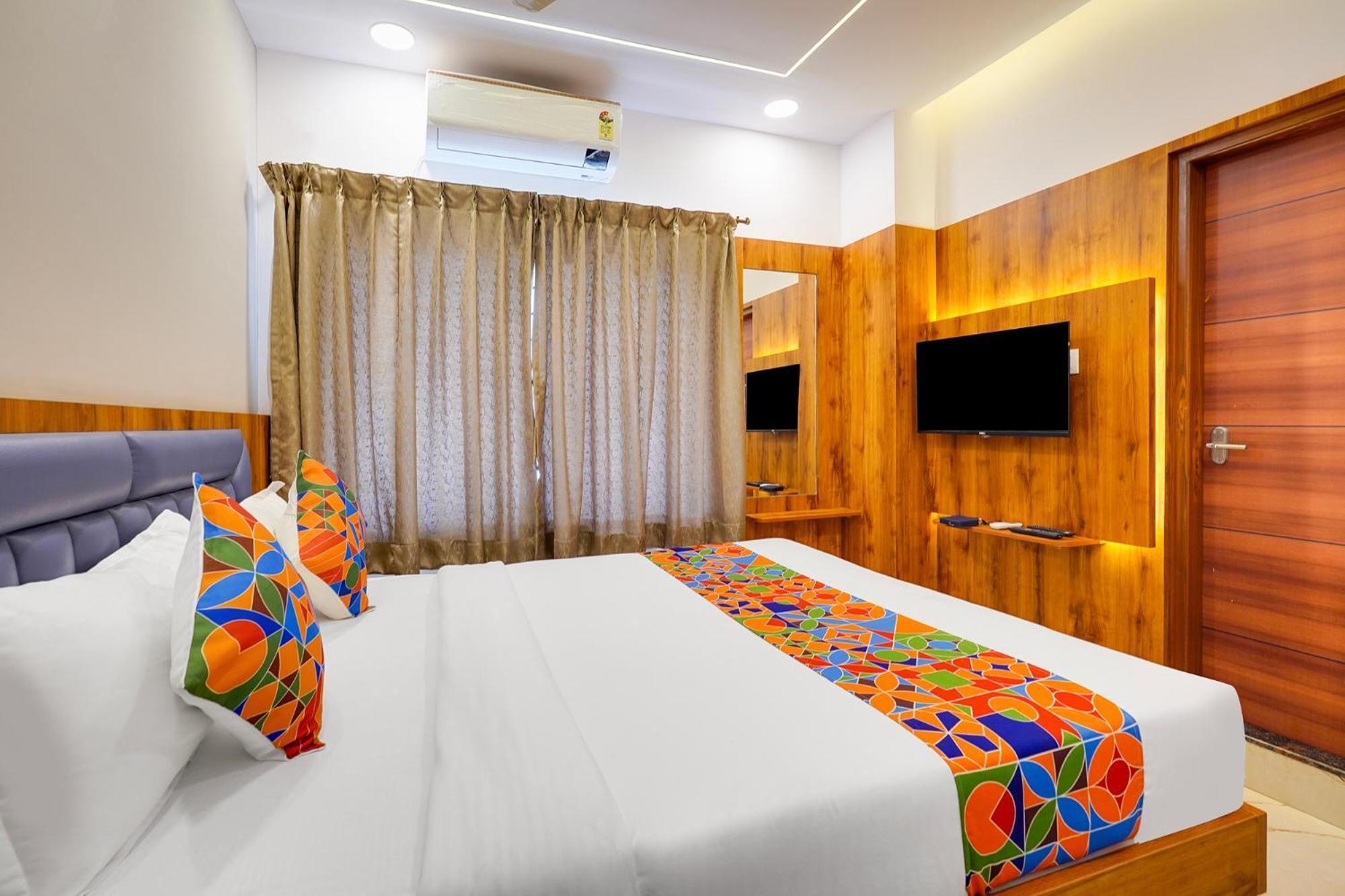 Fabhotel Royal Grand - Basaveshwar Nagar Hotel Bangalore