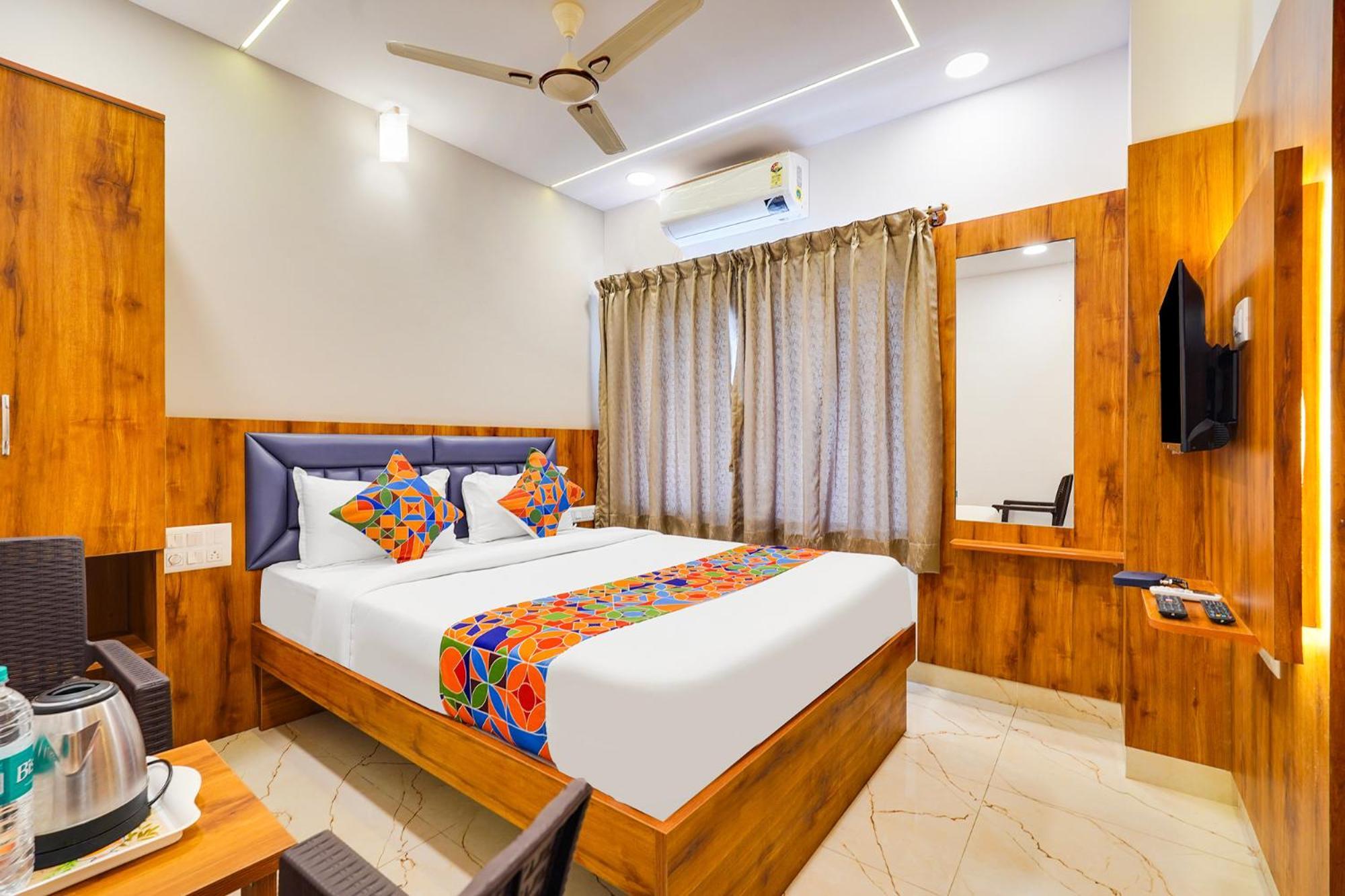 Fabhotel Royal Grand - Basaveshwar Nagar Hotel Bangalore
