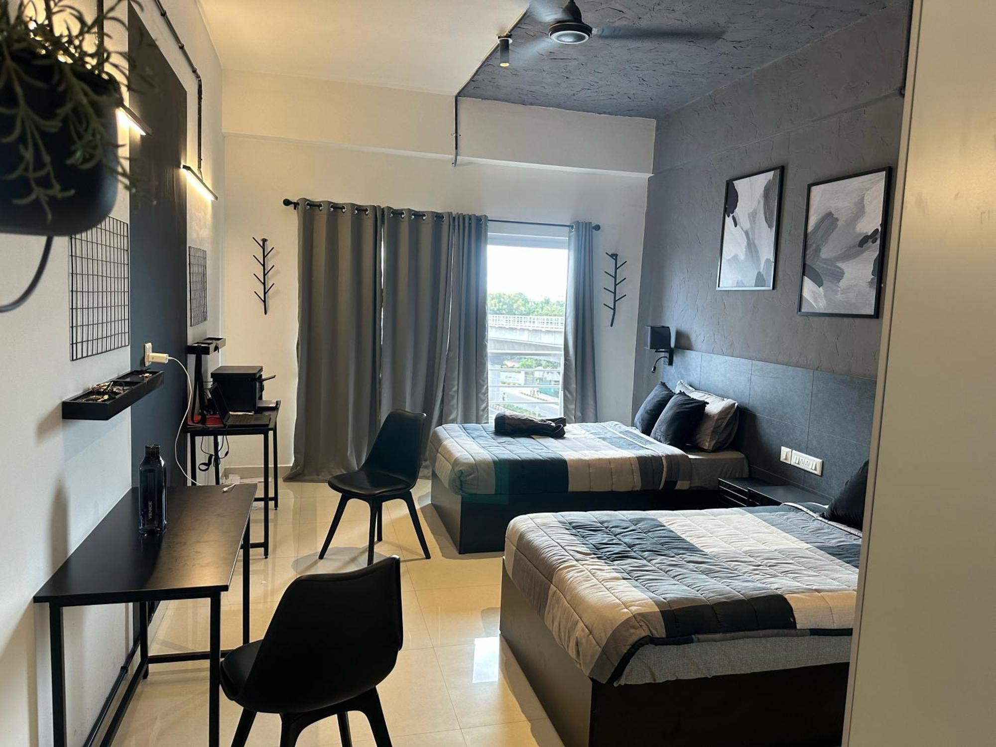 Hotel Super Collection O Local Square | Whitefield 4*