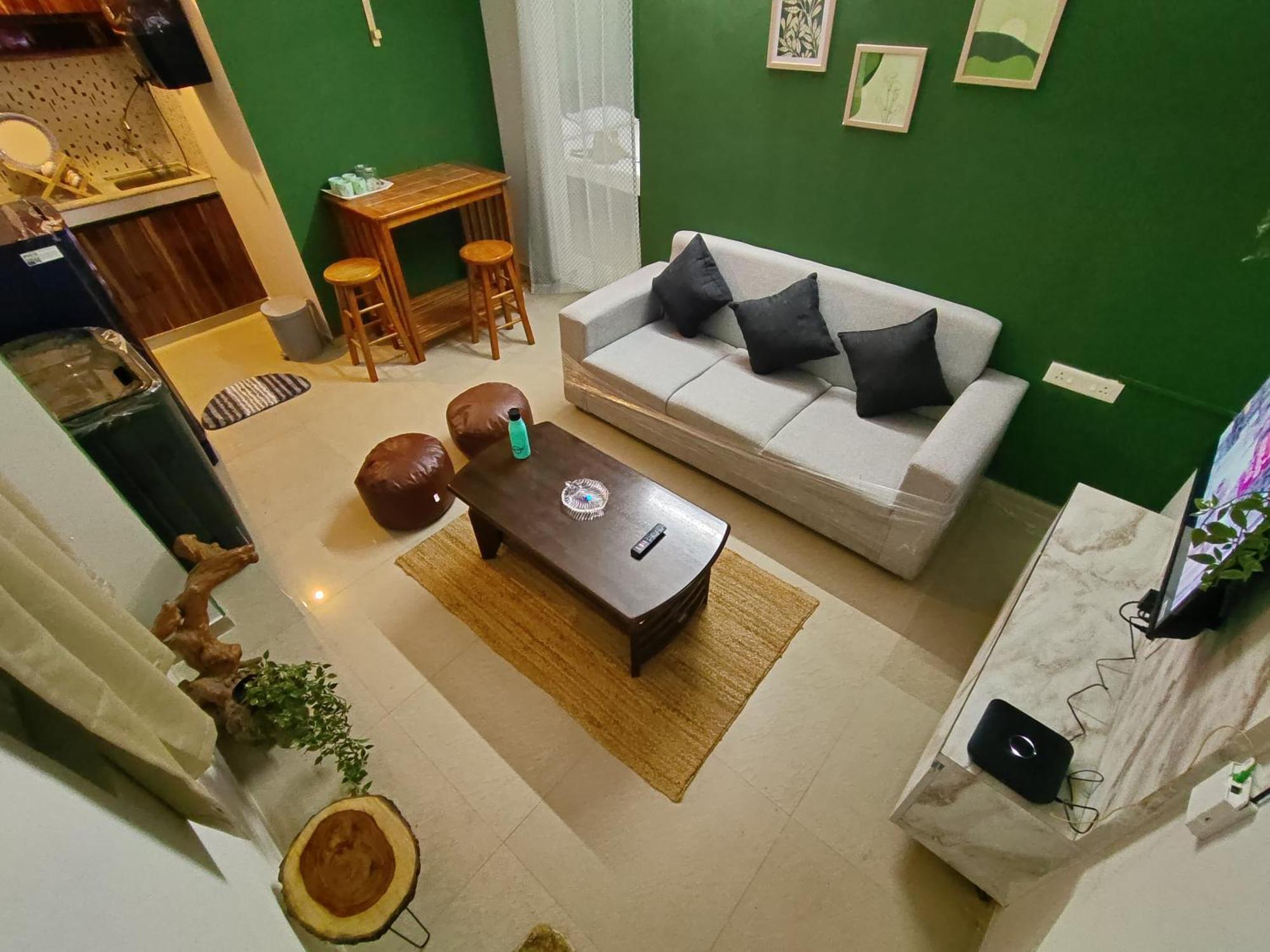 Cozy 1 Bhk Hsr 304 Apartment *