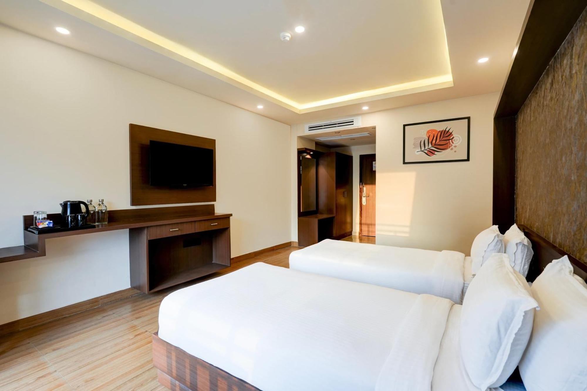 Hotel Super Townhouse Oak Mahadevapura Opposite Phoenix Mall Bangalore