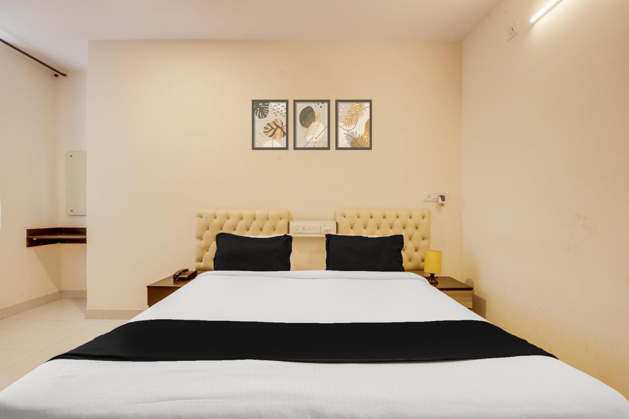 Townhouse Hbr Layout Hotel 4*
