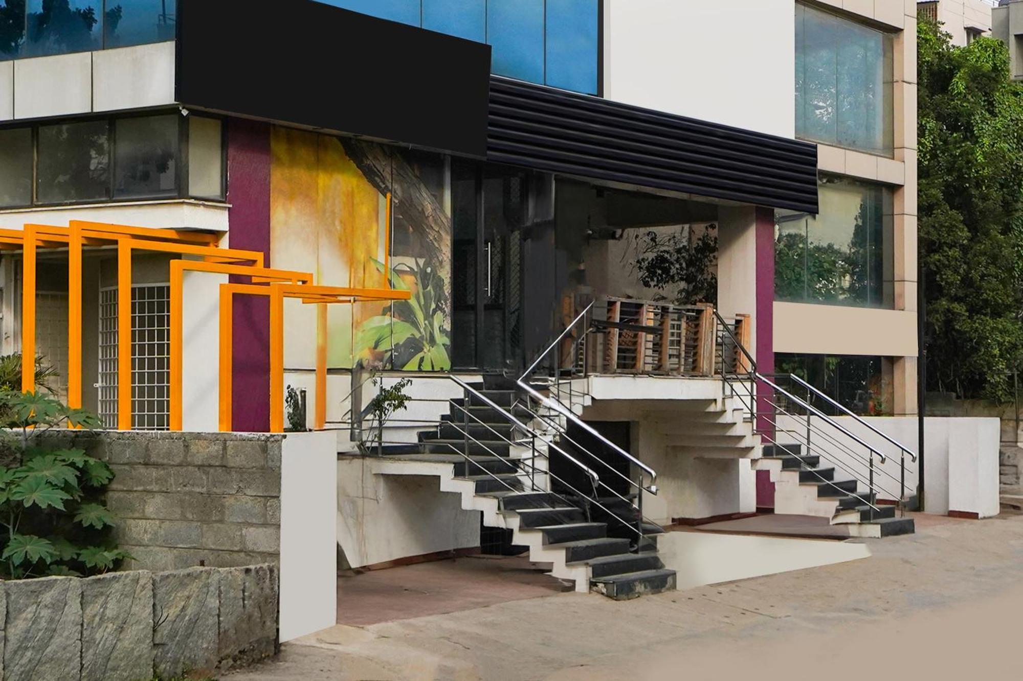 Townhouse Hbr Layout 4* Bangalore