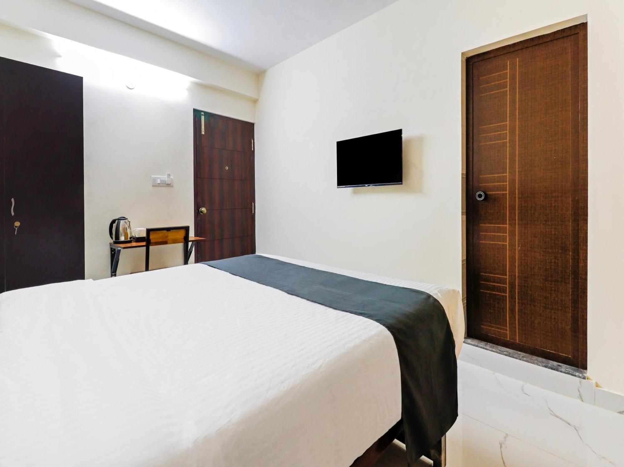 Super Townhouse Bellandur Near Embassy Tech Village 4* Bangalore