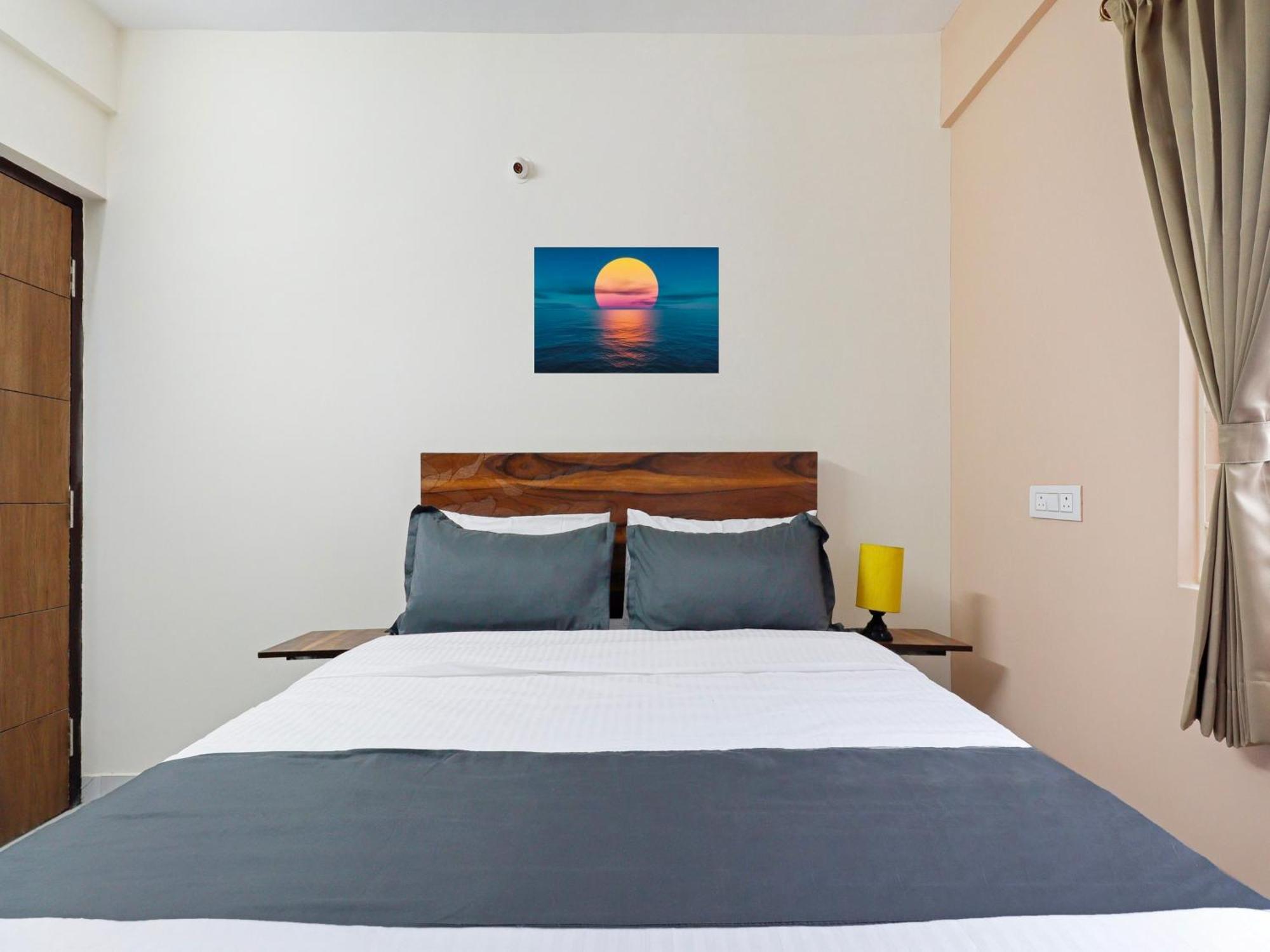 Hotel Super Townhouse Bellandur Near Embassy Tech Village 4*