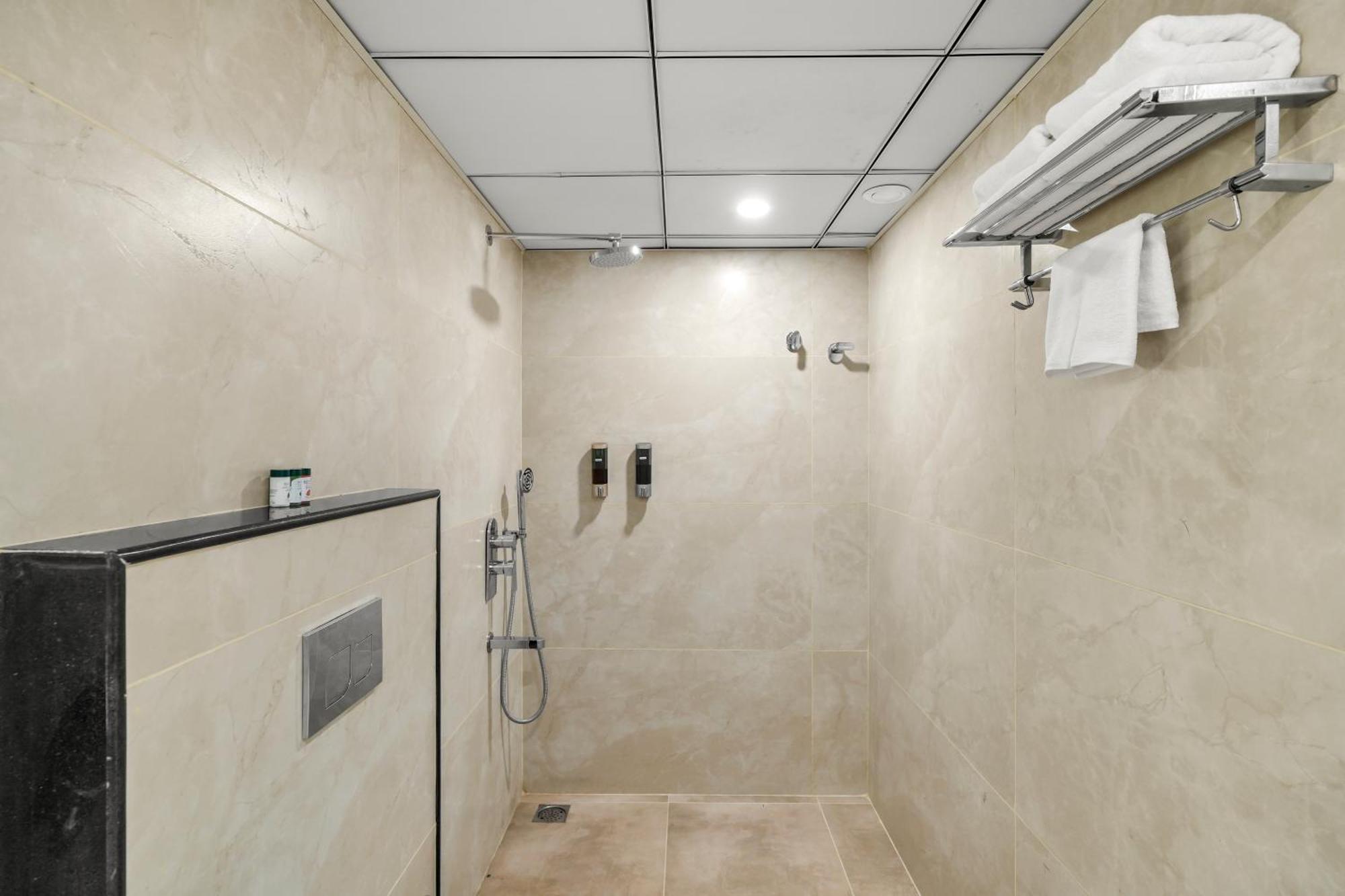 Grand Kasturi Hotel 3*