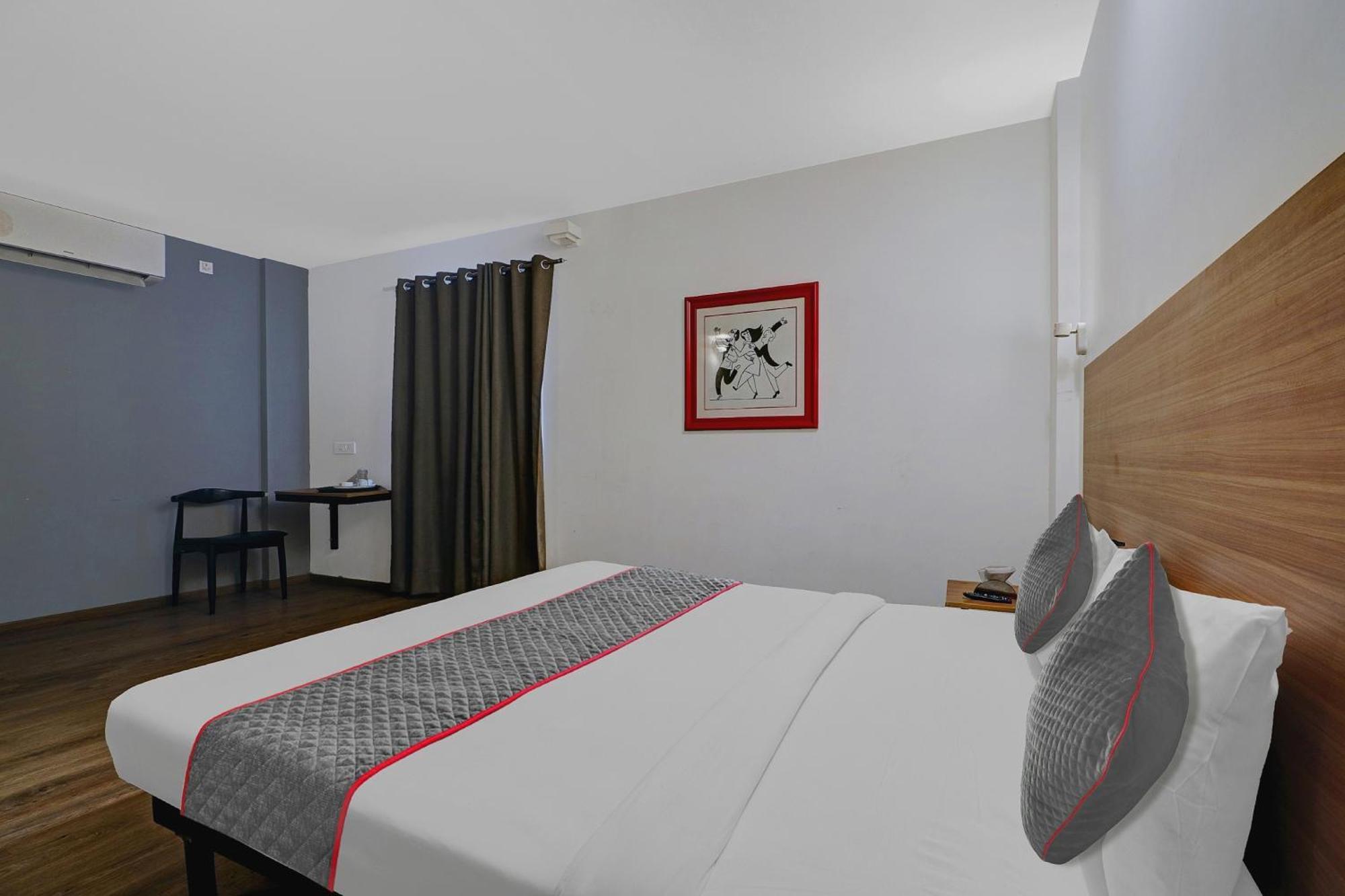 O Royal Encore Hotel Bangalore