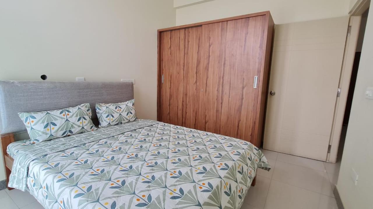 Apartment Hsr Layout Adobe
