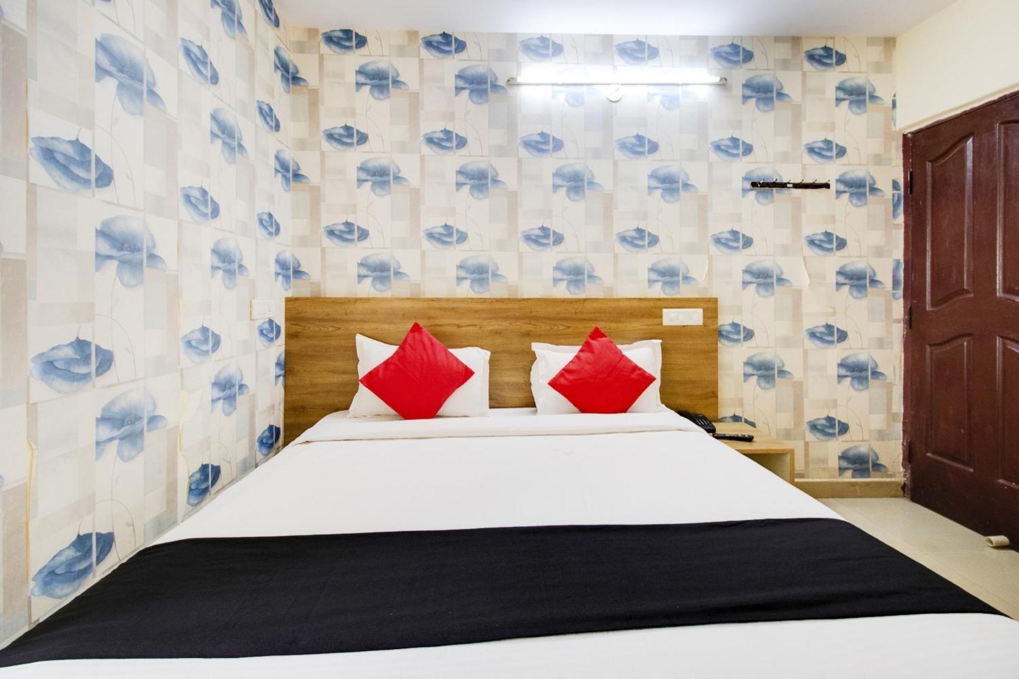Hotel Oyo 75993 Shanti Nivas 3*