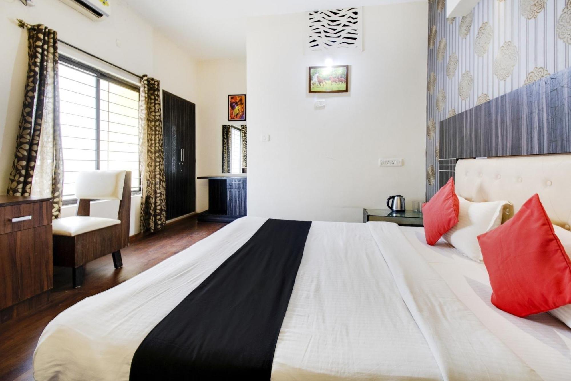 Hotel Oyo 75993 Shanti Nivas Bangalore