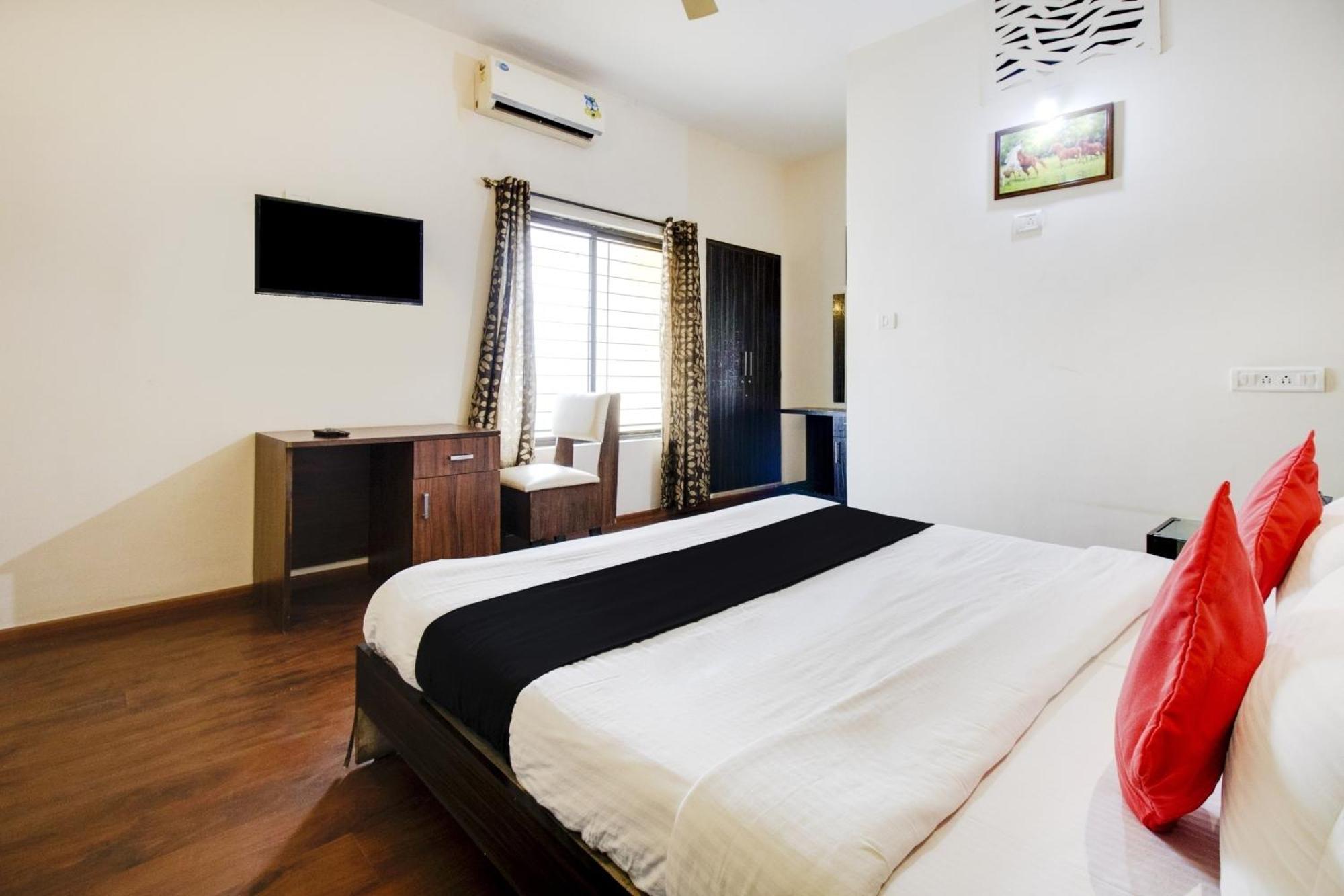 Hotel Oyo 75993 Shanti Nivas 3*