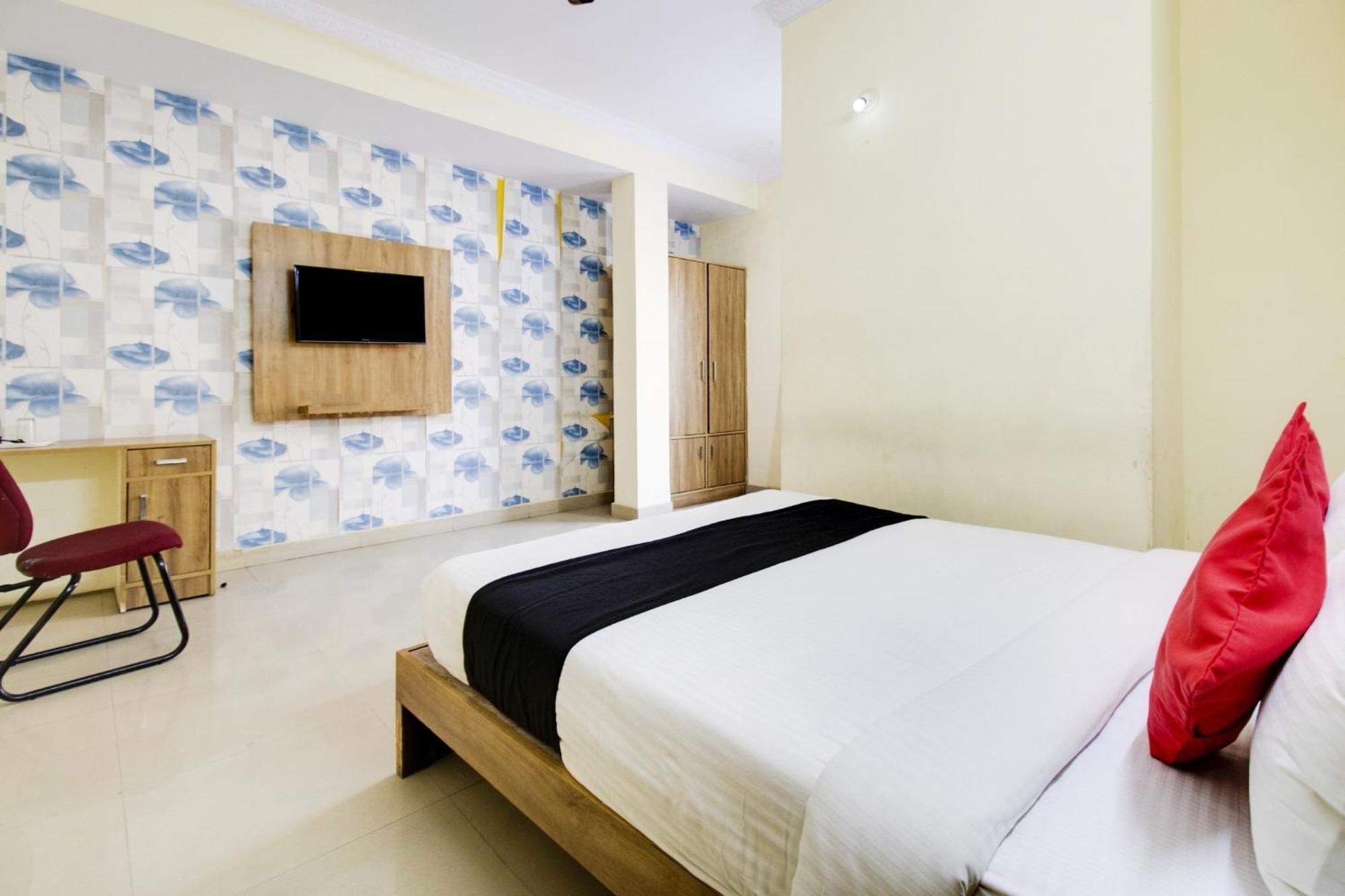 Oyo 75993 Shanti Nivas Bangalore