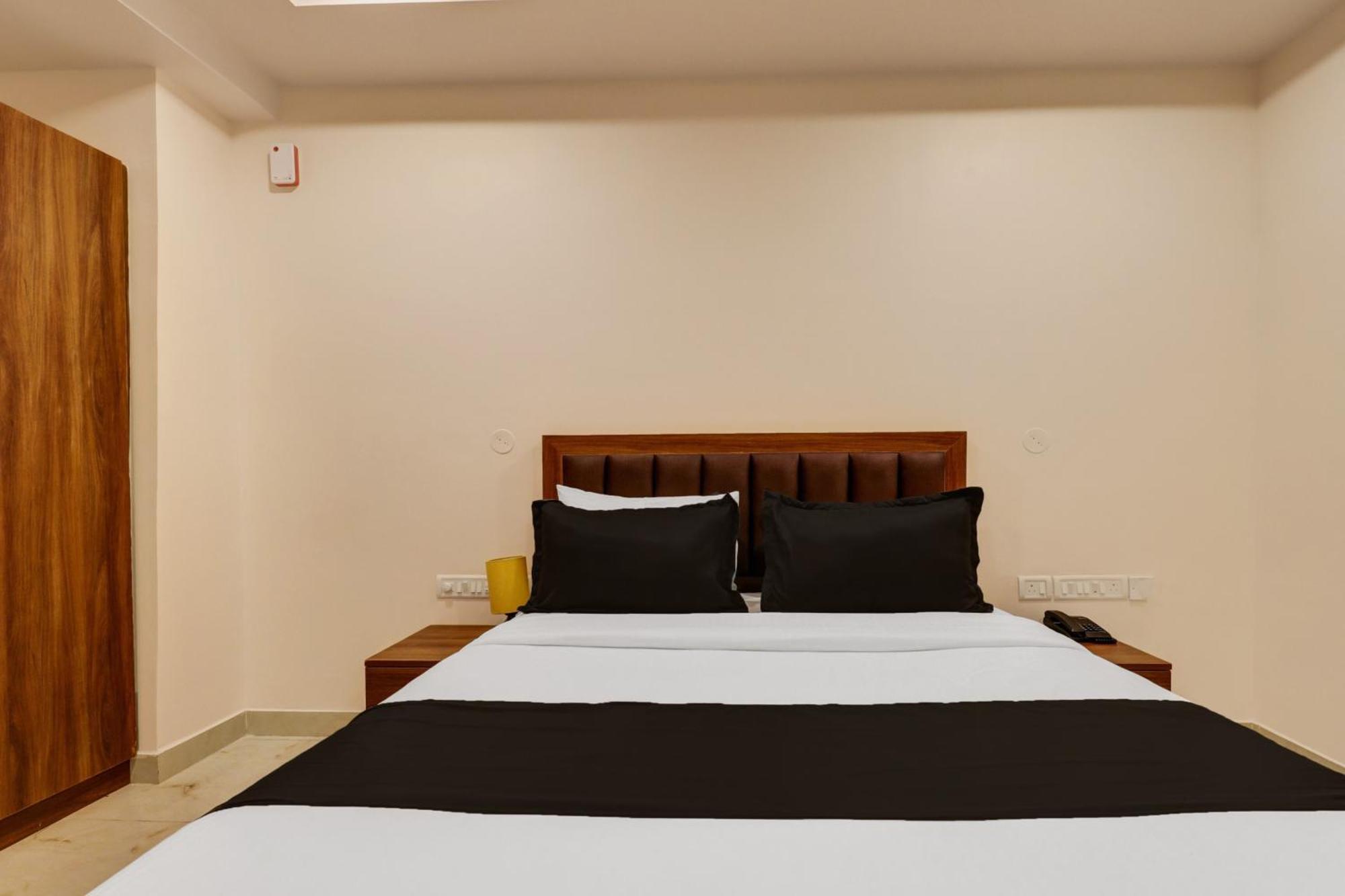 Townhouse Arekere Near Mithai Mahal Hotel 4*