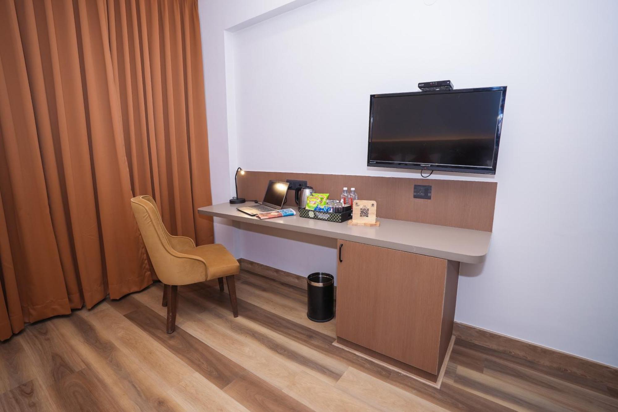 Hotel Vaishnavi Residency Bangalore