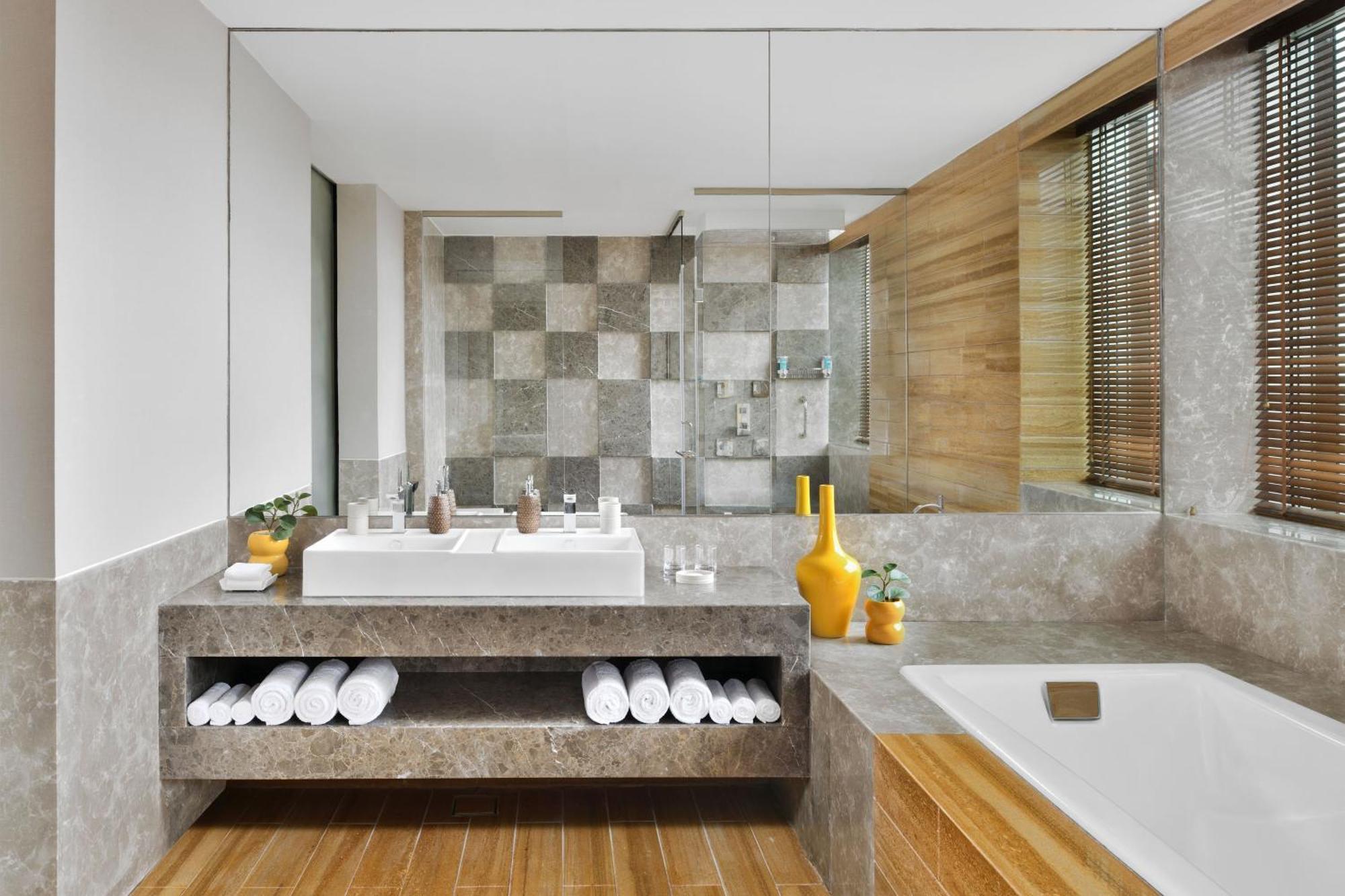 Aloft Outer Ring Road 5*