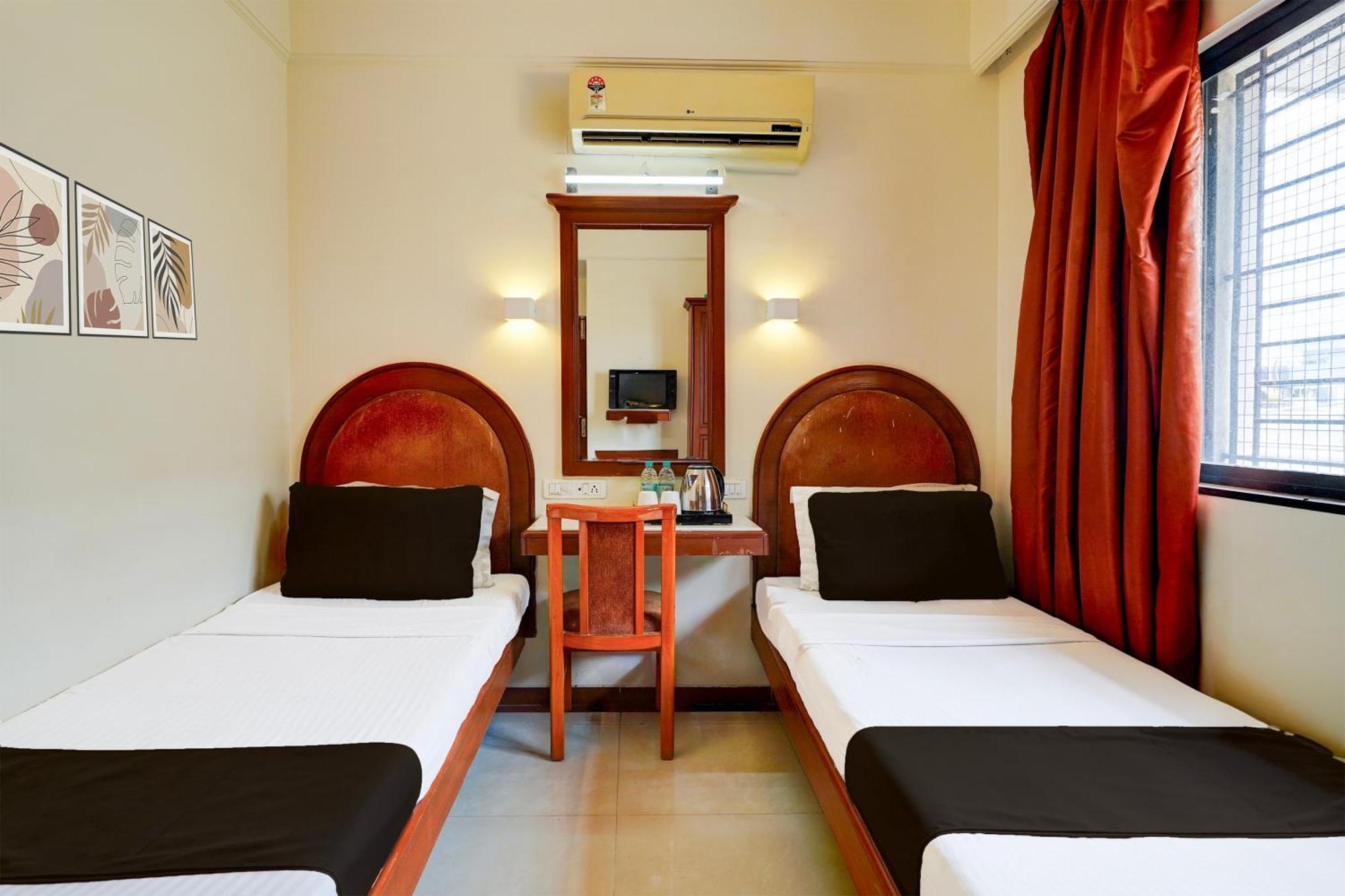 Super O Thimmaiah Rd Rajajinagar Hotel 4*