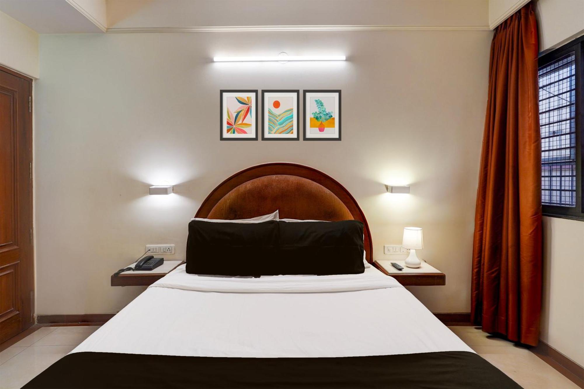 Super O Thimmaiah Rd Rajajinagar Hotel 4*