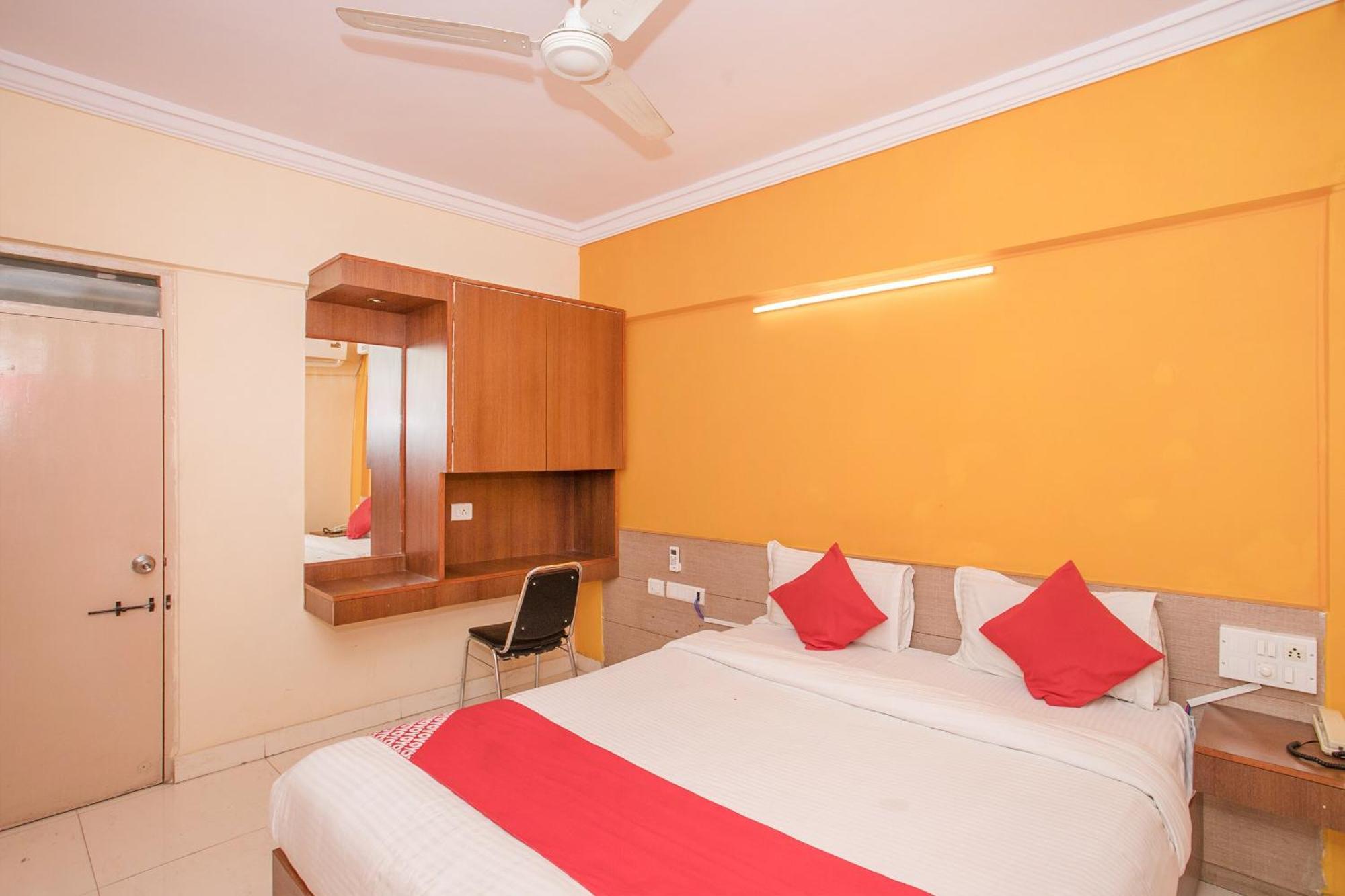 Hotel O Ujwal Residency Bangalore