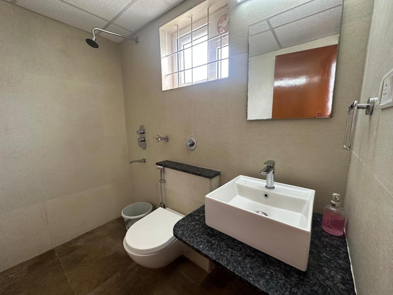 Achates Corporate Services Bed & Breakfast