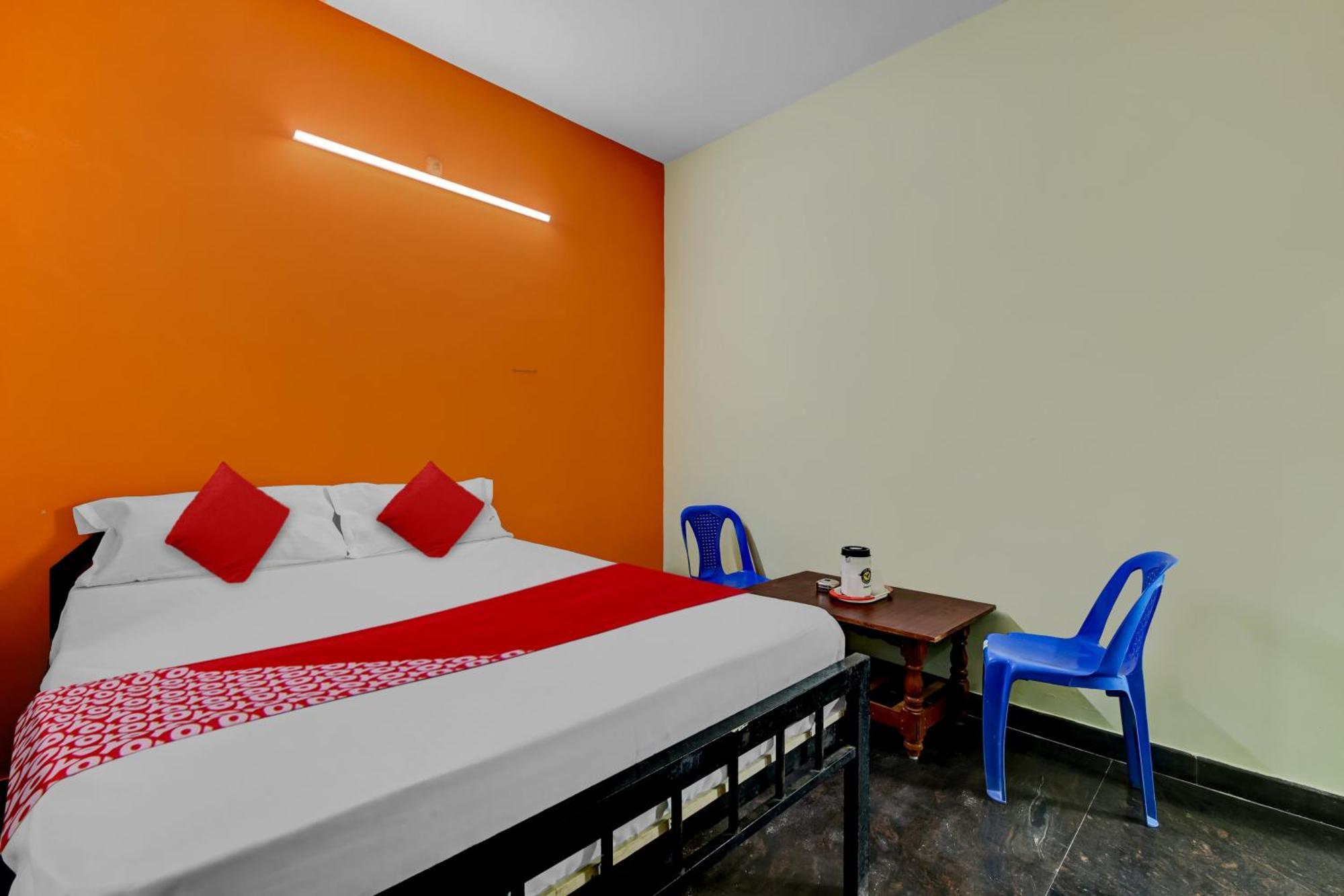 Hotel O Ganesh
