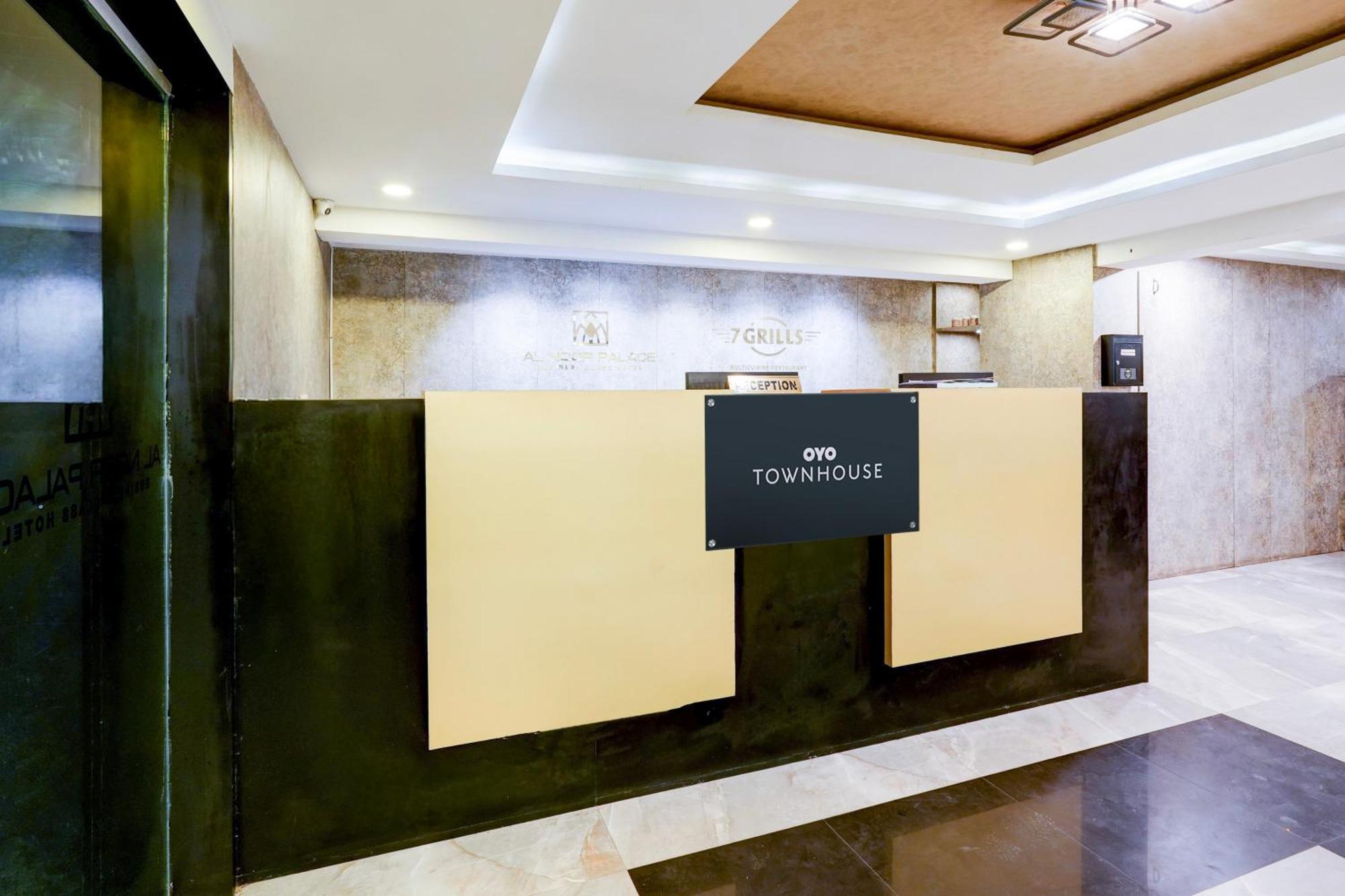 Hotel Townhouse 7 Grills Bangalore