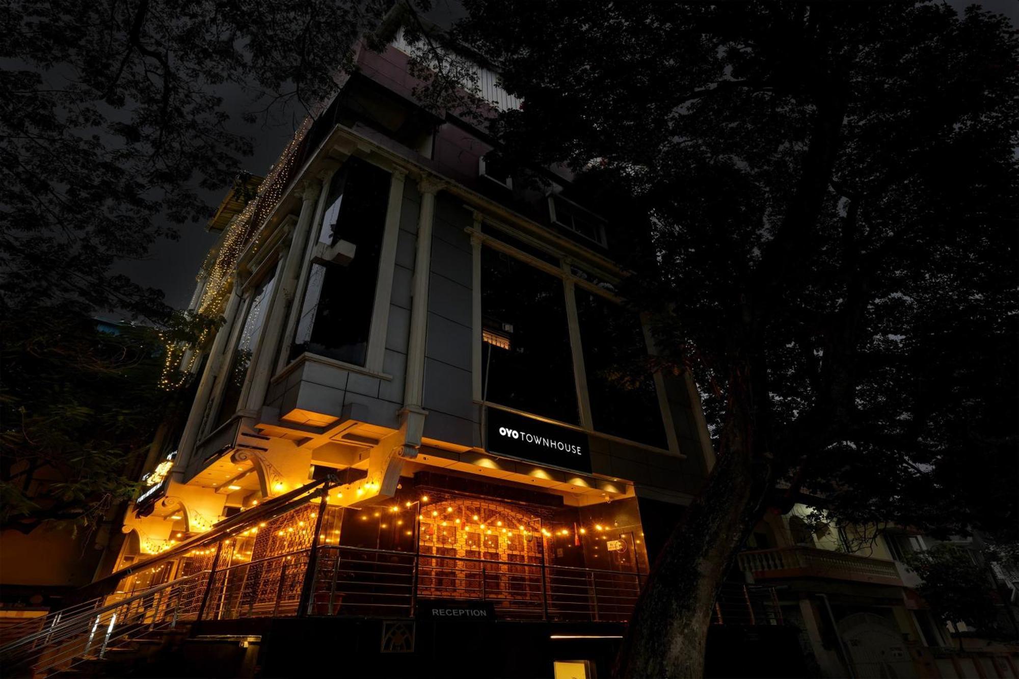 Hotel Townhouse 7 Grills Bangalore