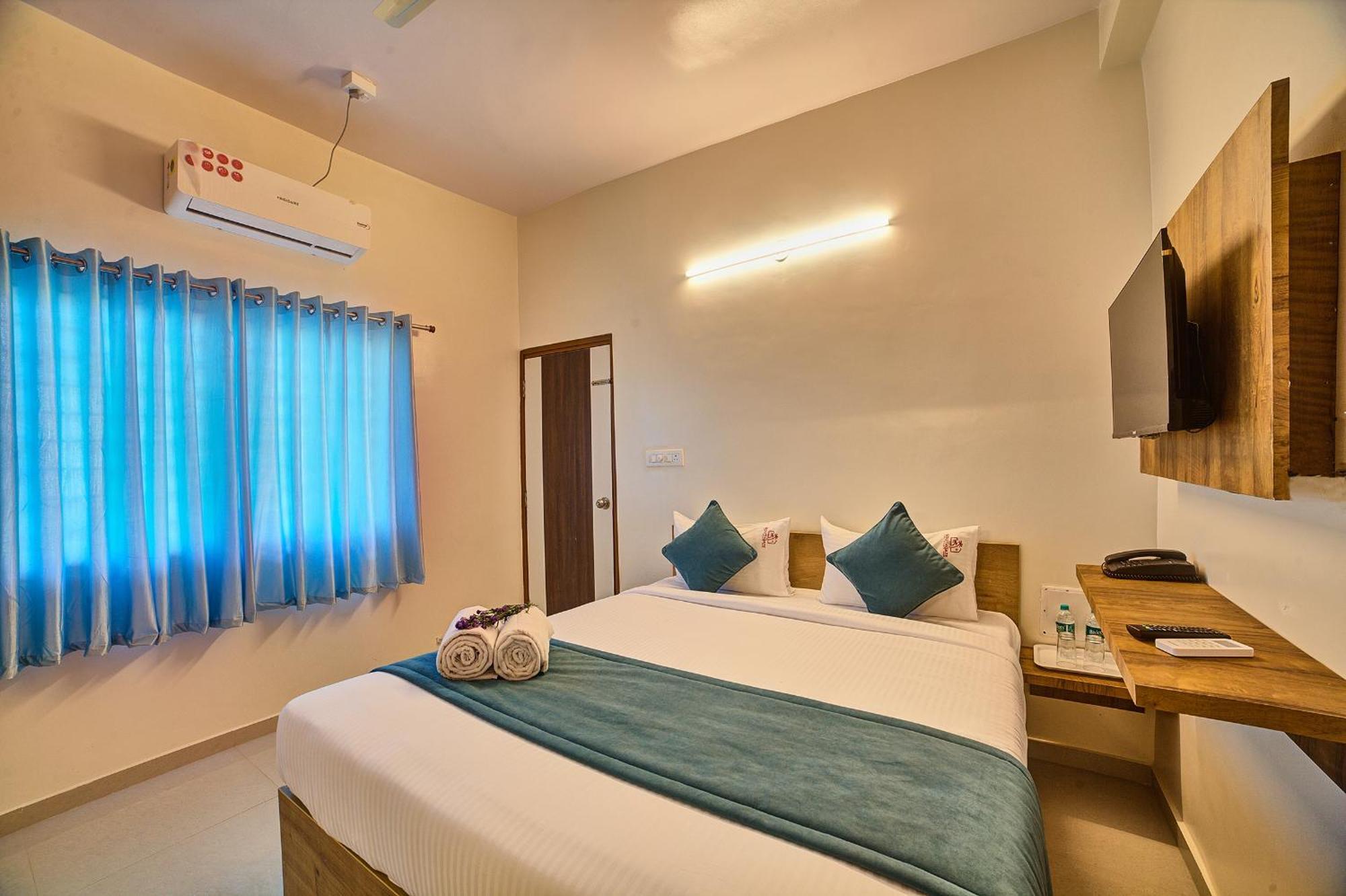 Entire 4 Bedrooms For Family And Group Near Airport