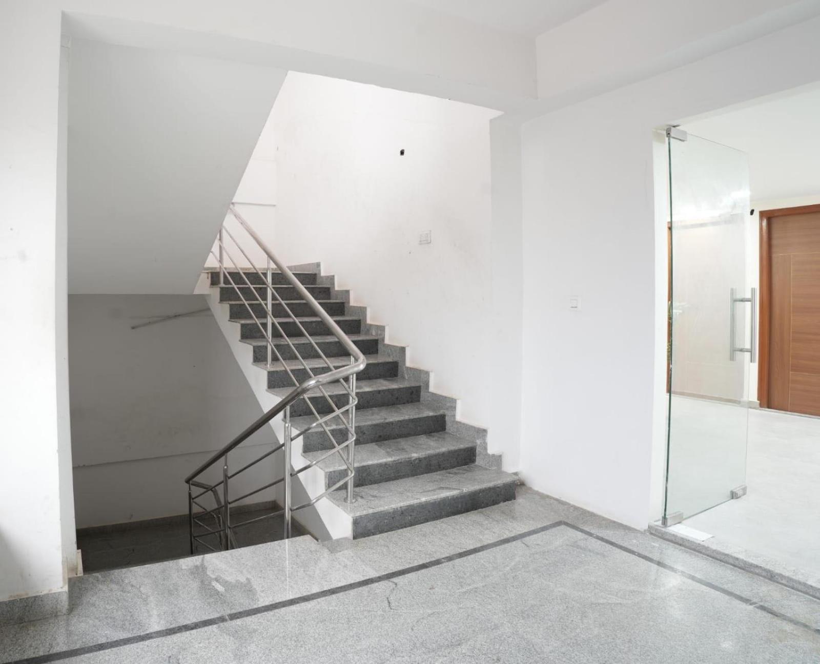 Hotel Townhouse Oak Aecs Layout Brookfield Bangalore