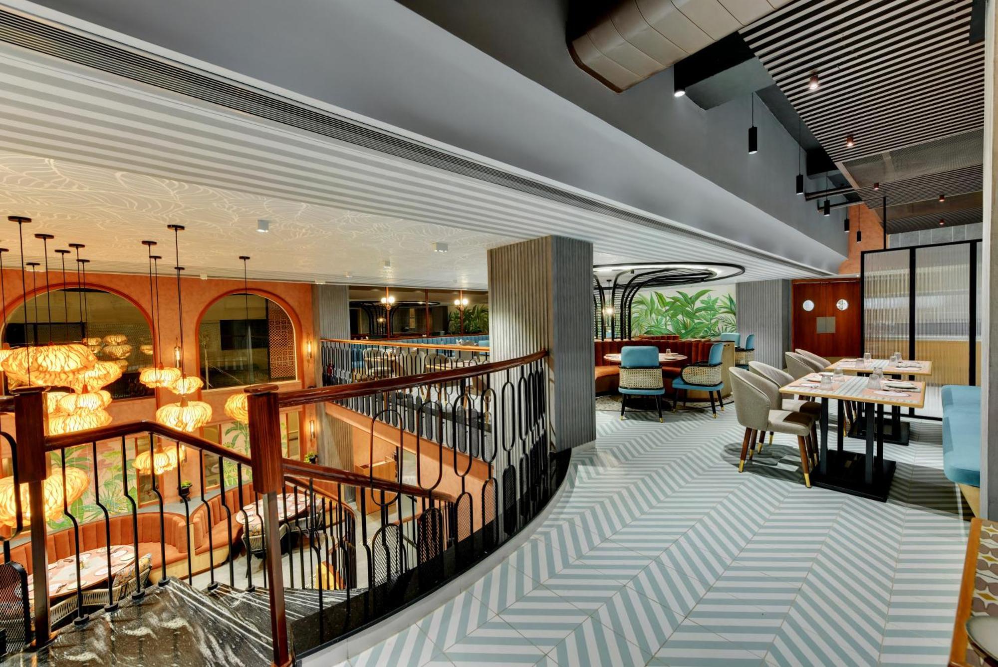 Hotel The Luxant 4*