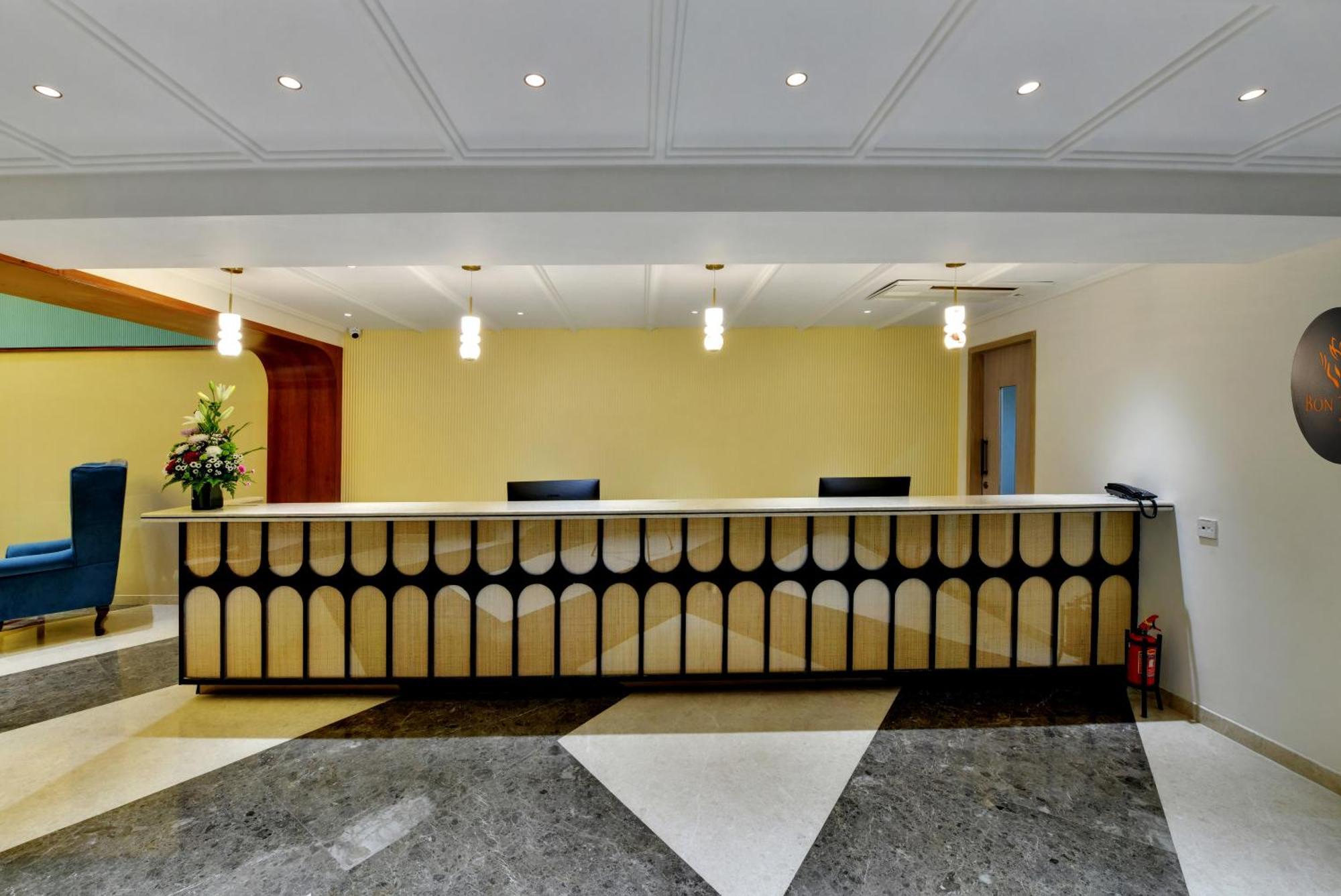 Hotel The Luxant 4*