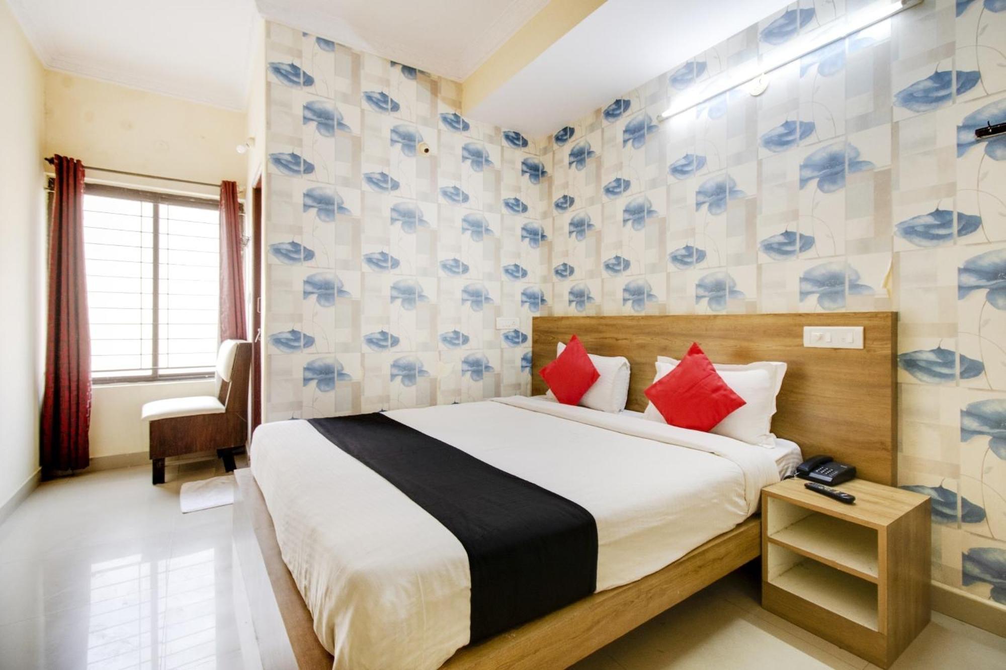 Oyo 75993 Shanti Nivas Hotel 3*
