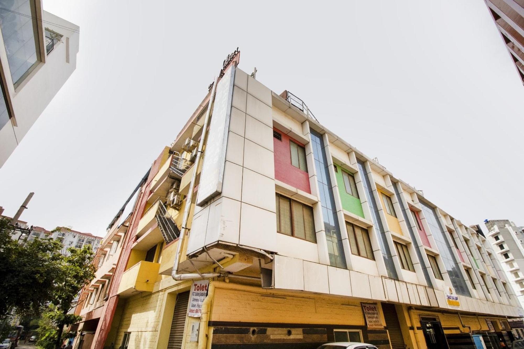 Hotel Oyo 75993 Shanti Nivas Bangalore